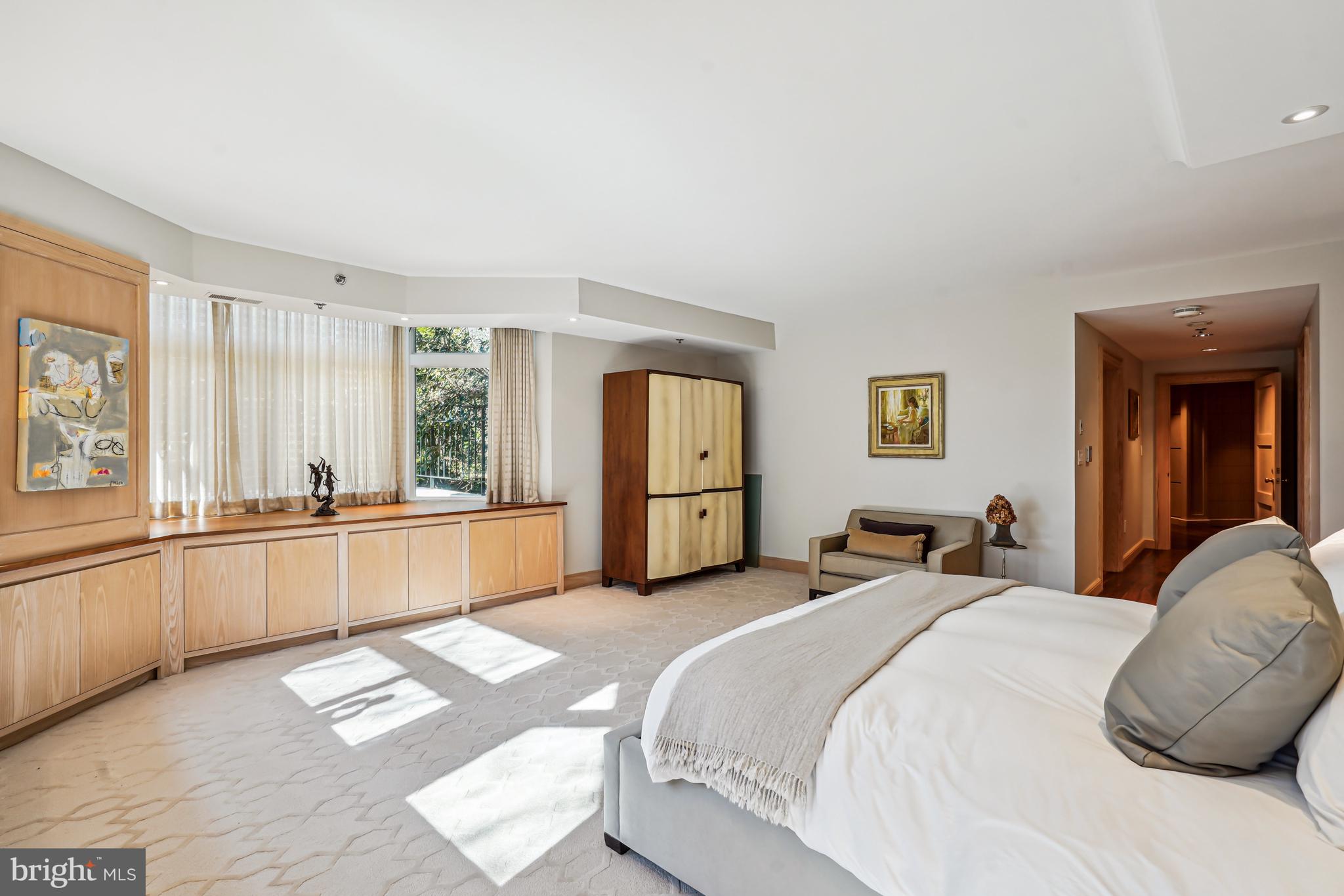 SOMERSET HOUSE 2 - Residential