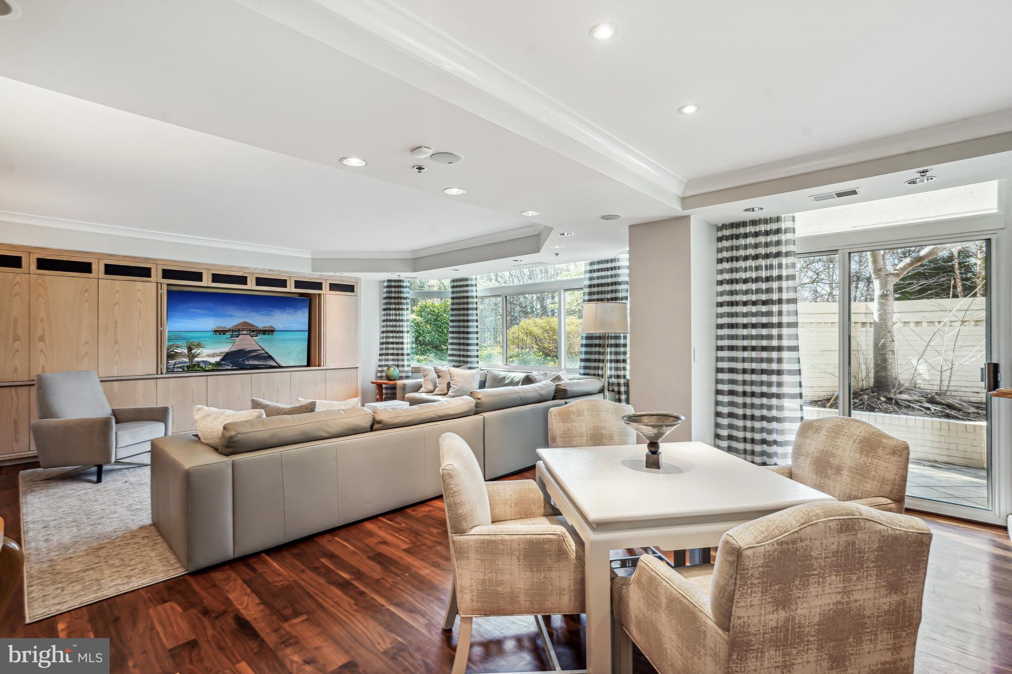 SOMERSET HOUSE 2 - Residential