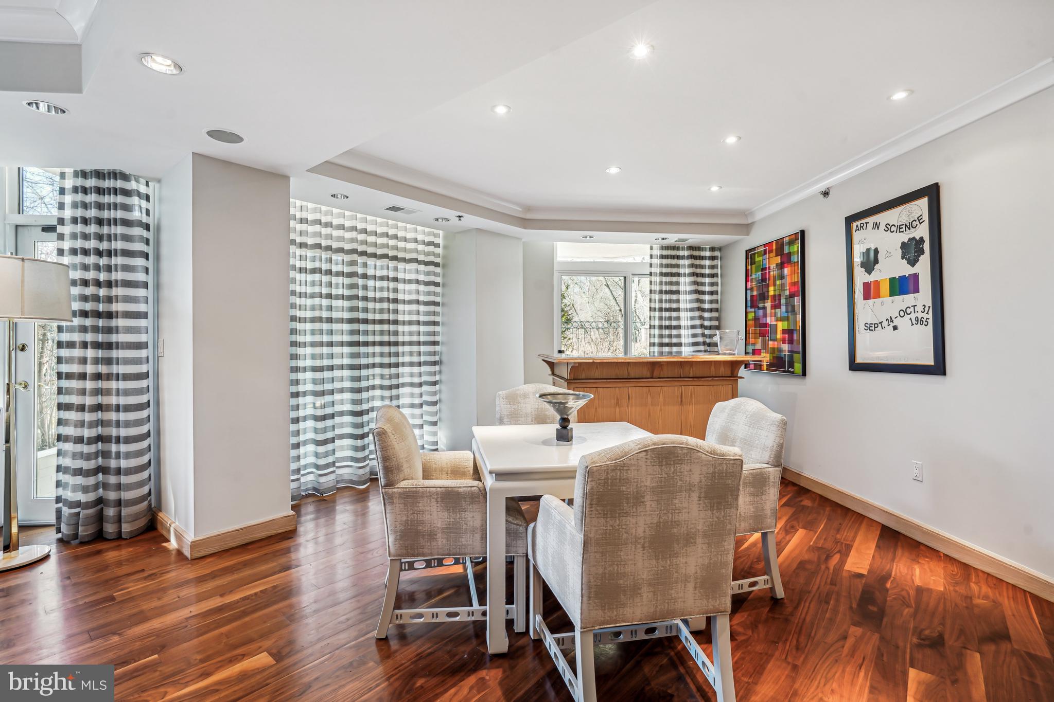 SOMERSET HOUSE 2 - Residential