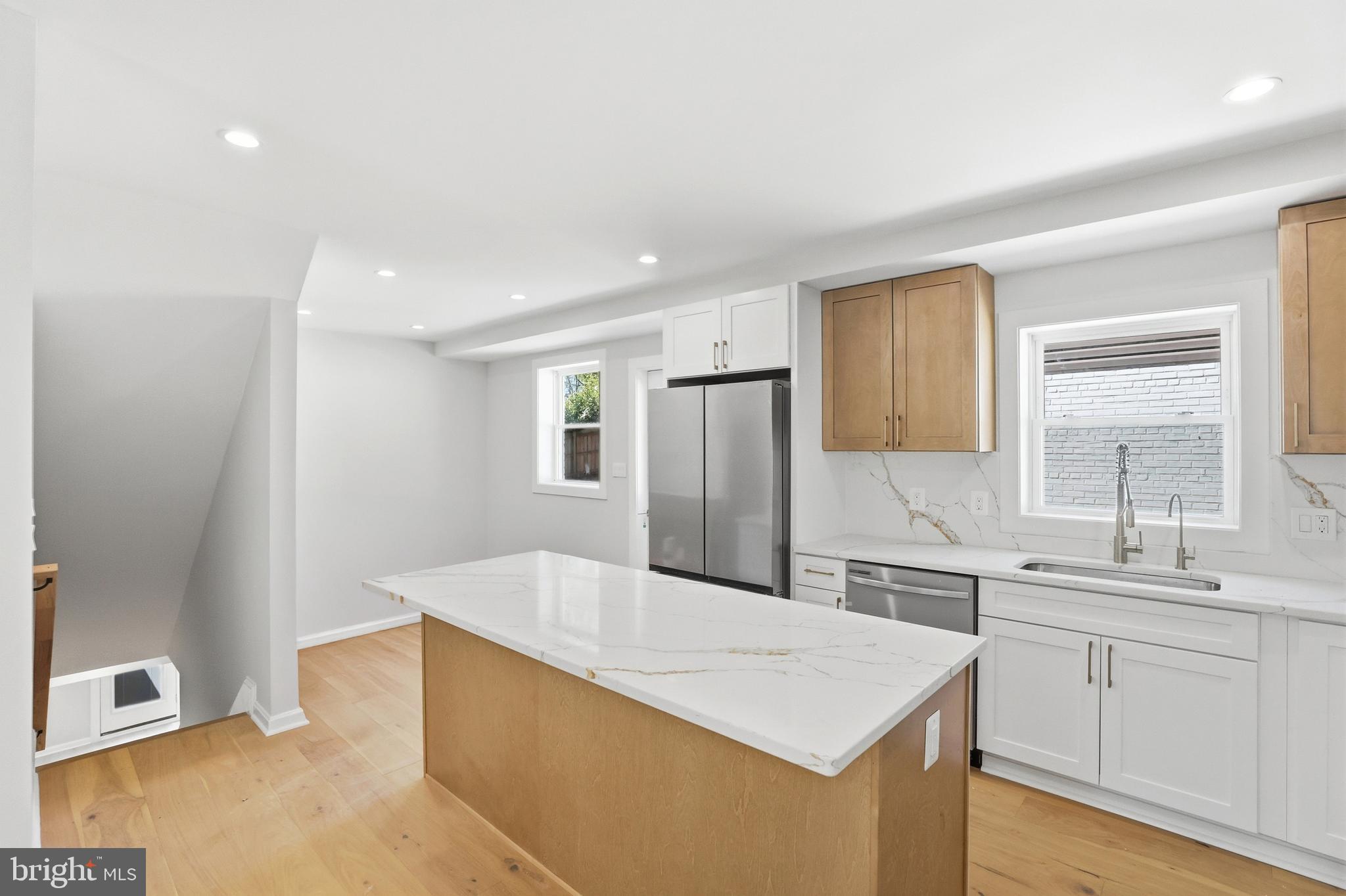 HILLWOOD - Residential