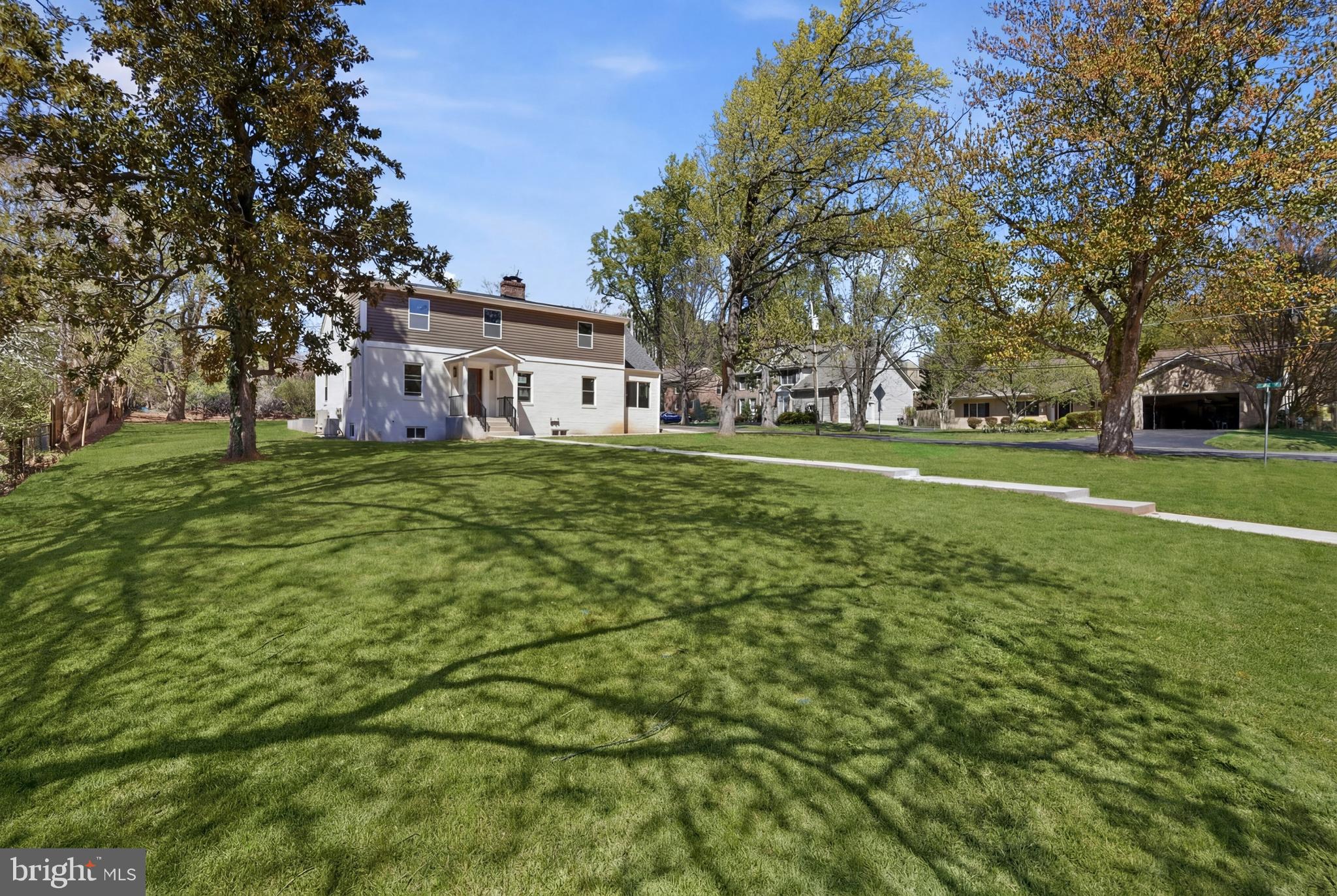 HILLWOOD - Residential