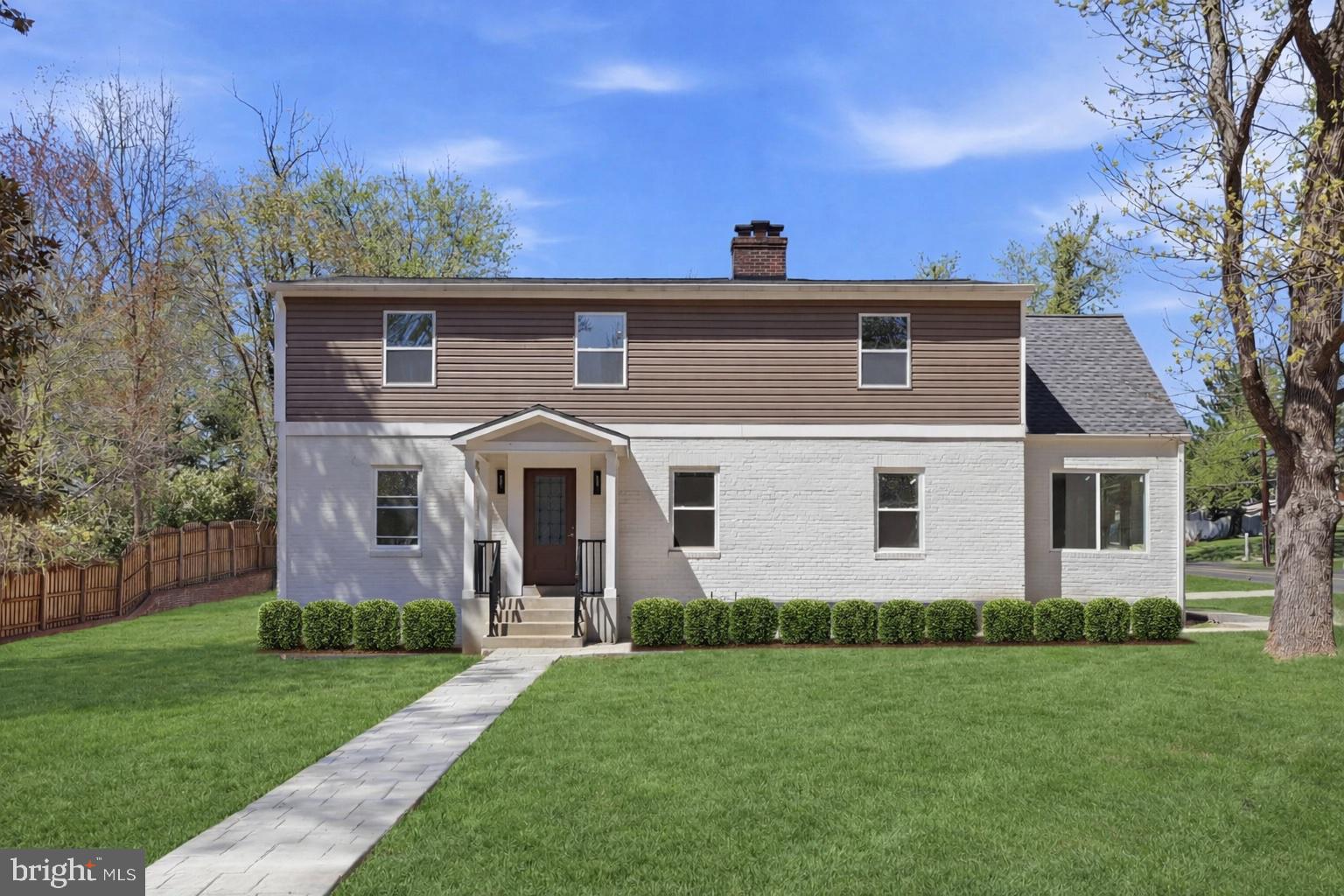 HILLWOOD - Residential