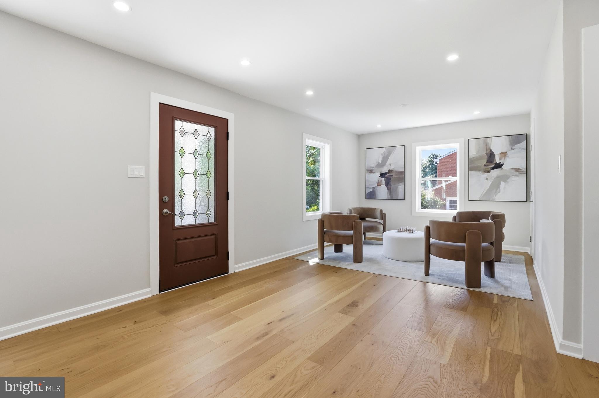 HILLWOOD - Residential