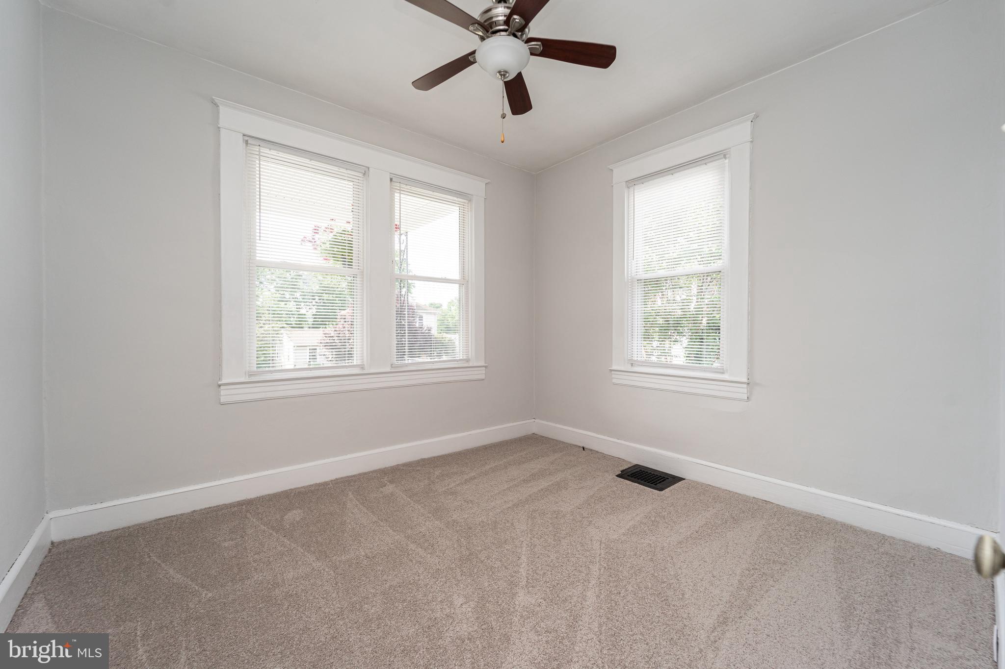 VIOLETVILLE - Residential