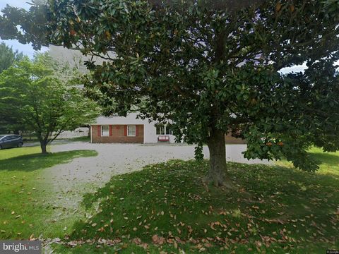 4 GREENBRIAR DRIVE GEORGETOWN DE 19947