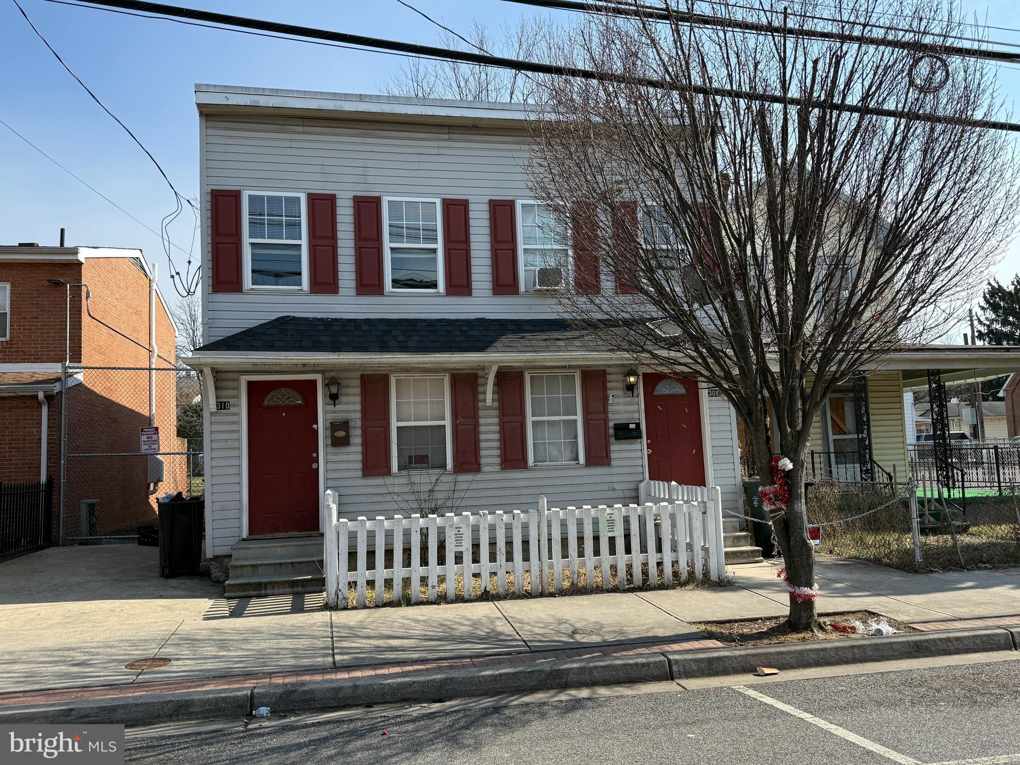 DOWNTOWN HAGERSTOWN - Residential Income