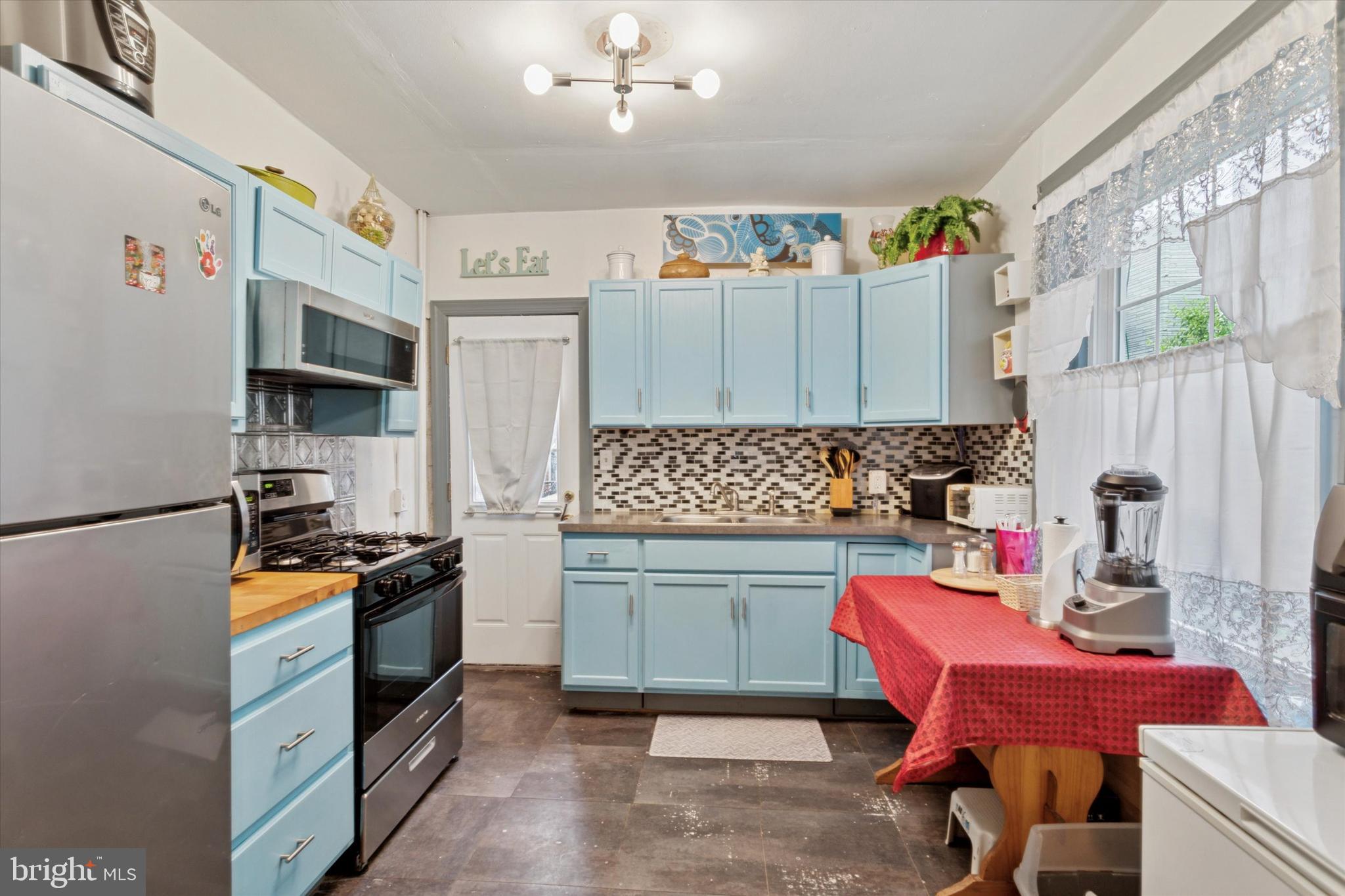 COBBS CREEK - Residential