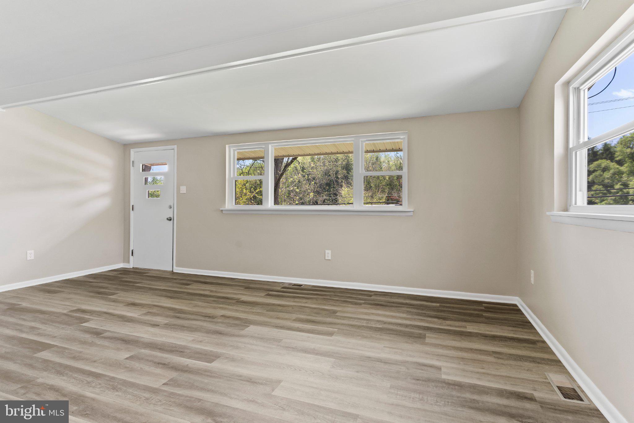 LOWER PAXTON - Residential