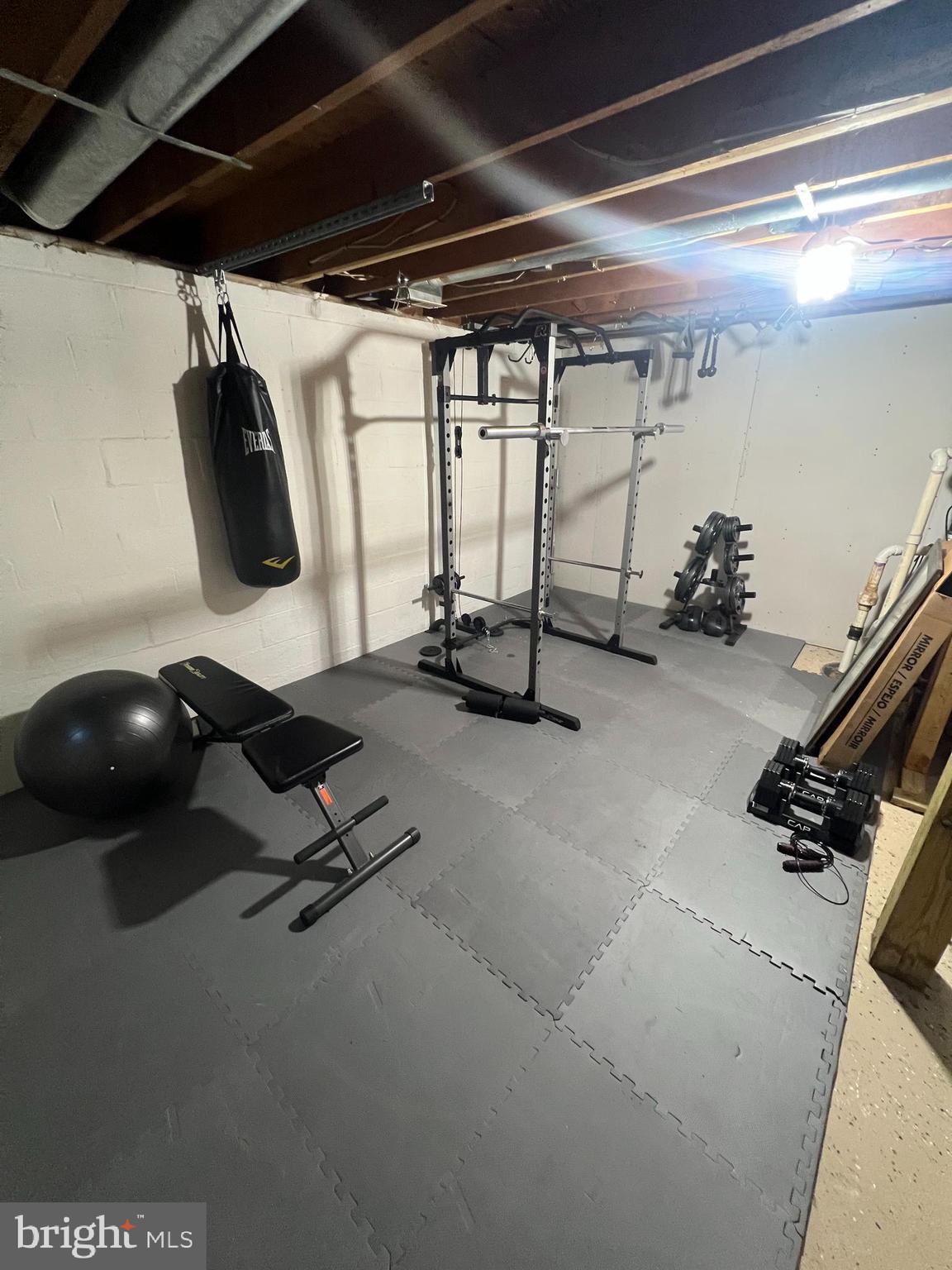 CHESAPEAKE RANCH ESTATES - Residential Lease