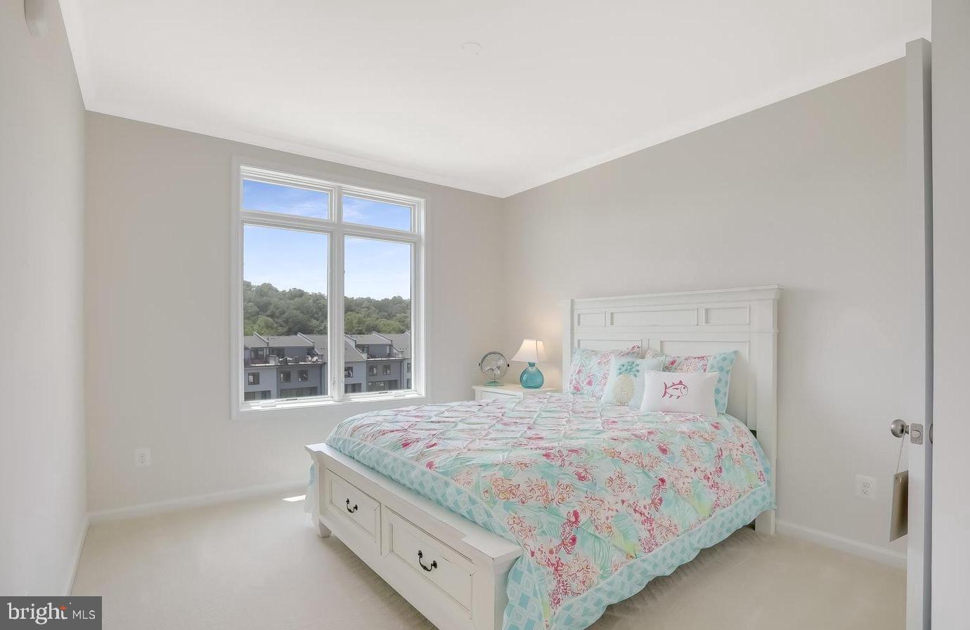 LOFTS AT VILLAGE WALK - Residential Lease