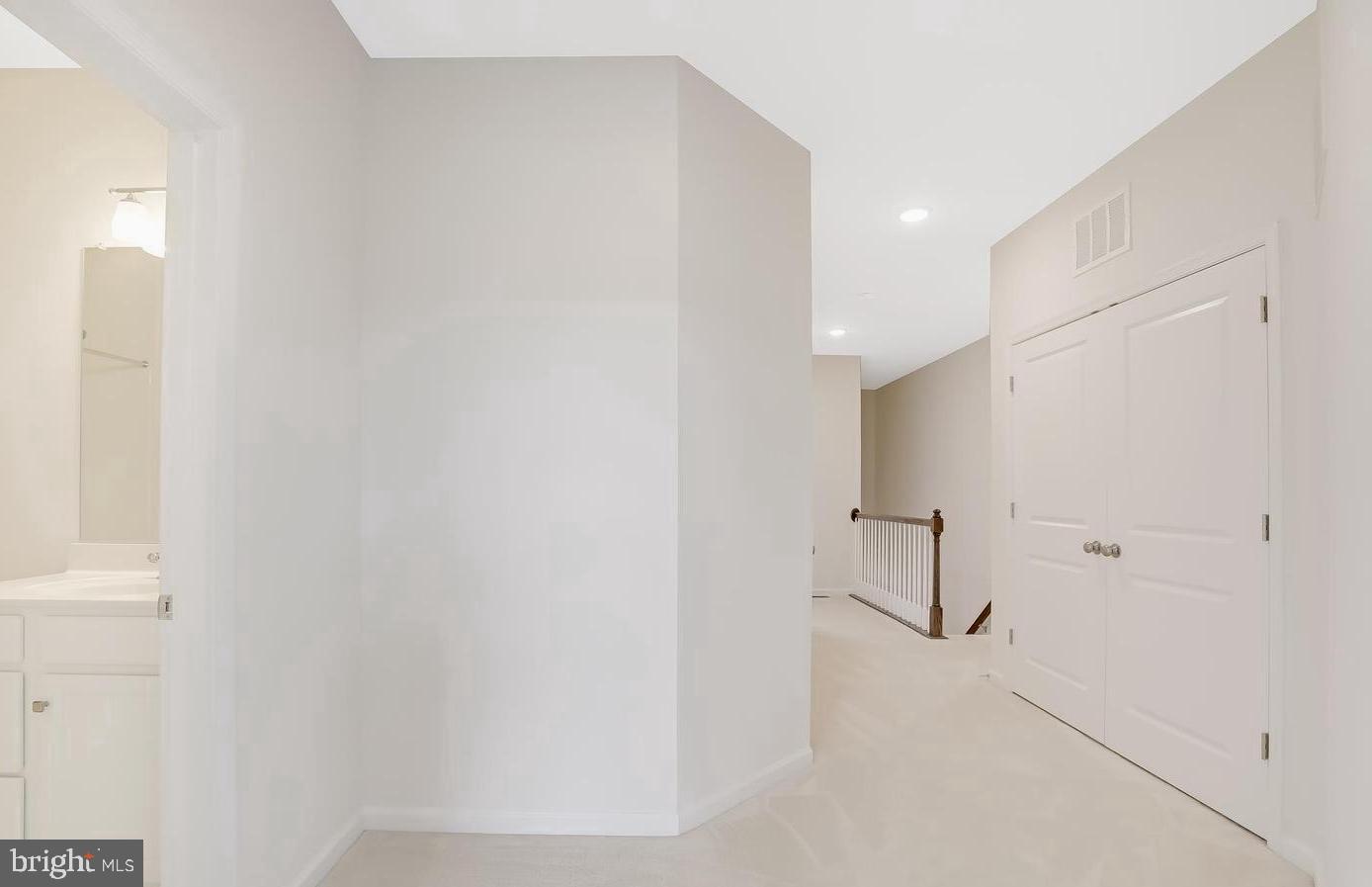 LOFTS AT VILLAGE WALK - Residential Lease