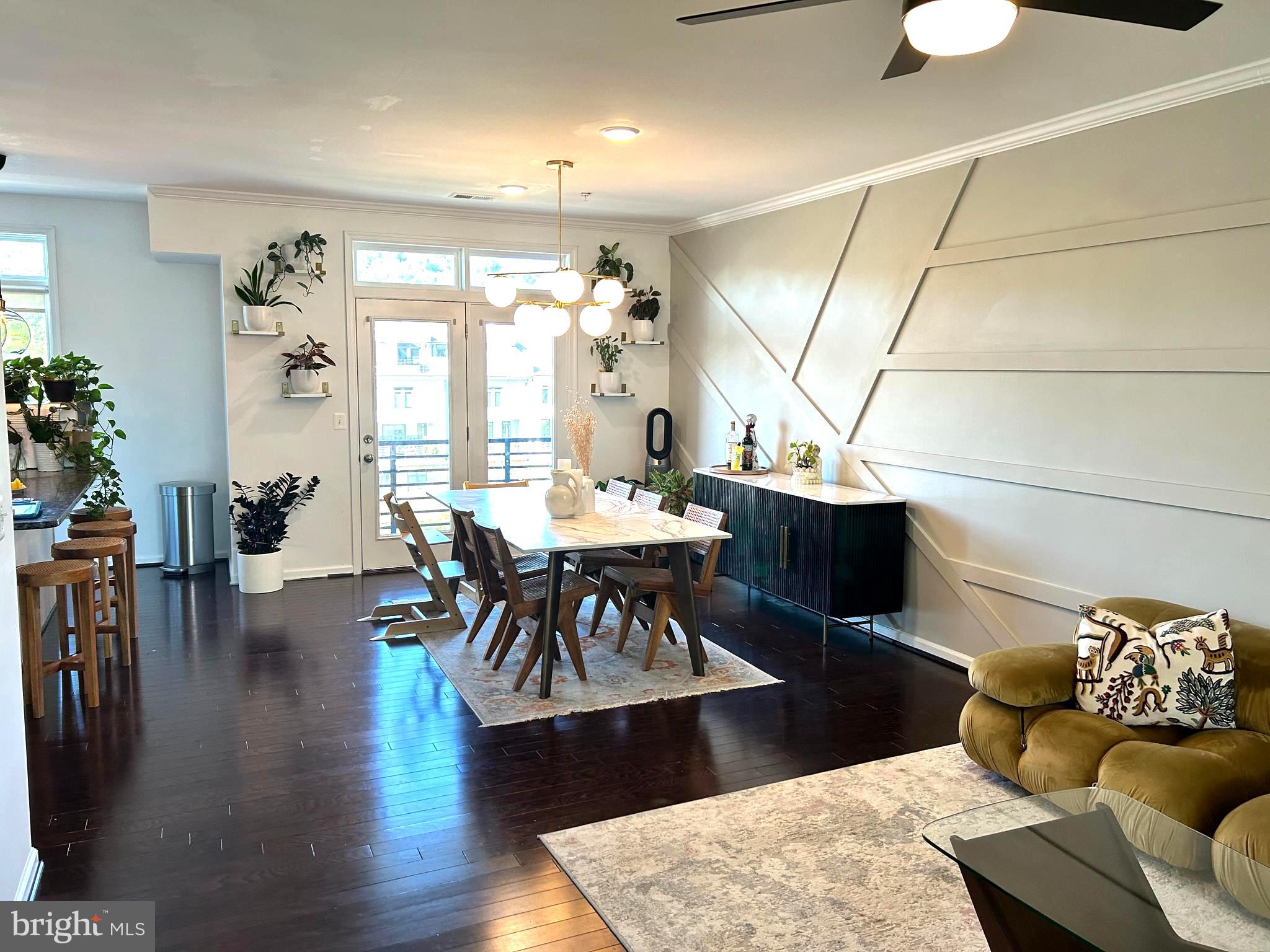 LOFTS AT VILLAGE WALK - Residential Lease