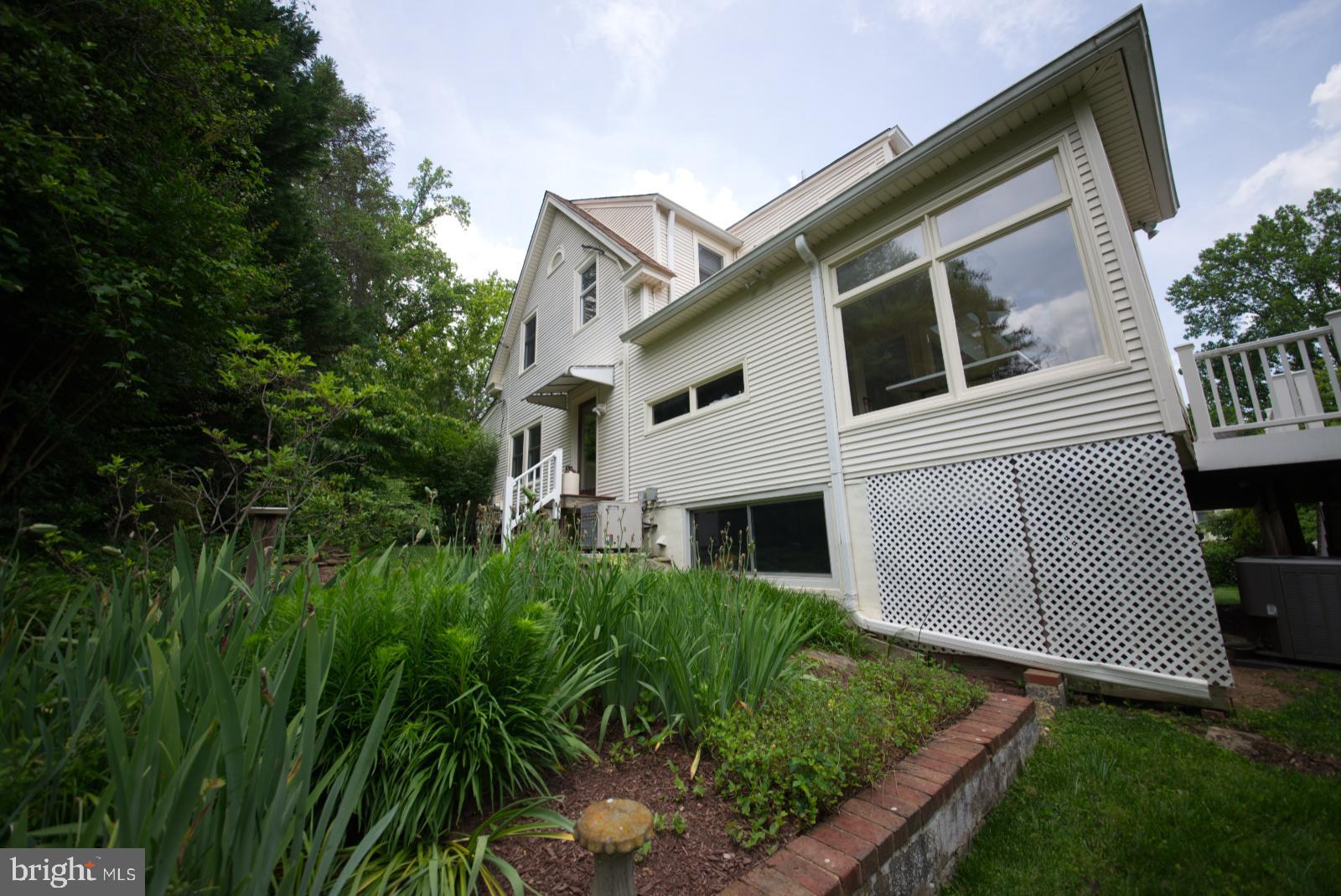 4000 DRESDEN STREET