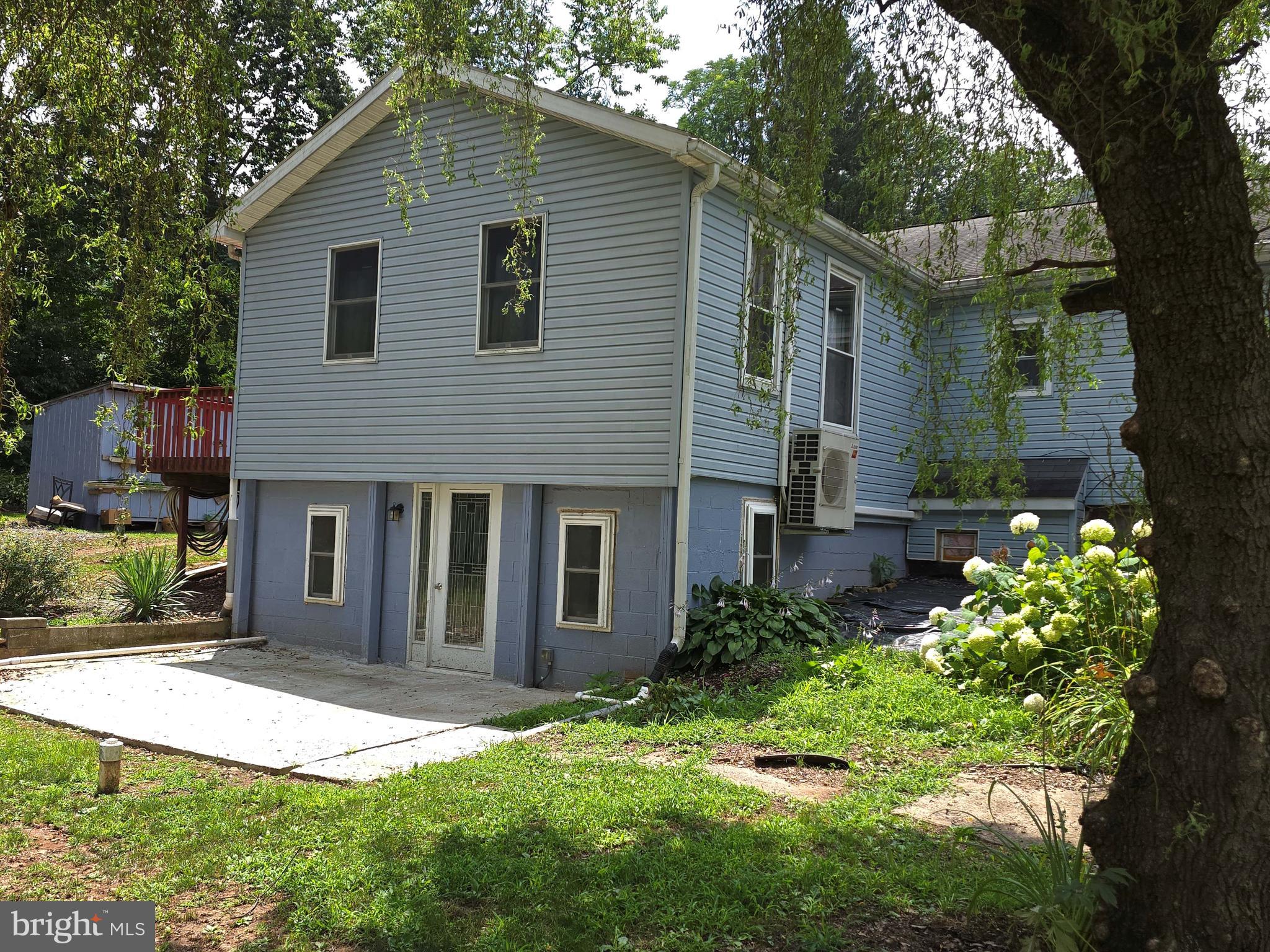 834 OBERLIN ROAD