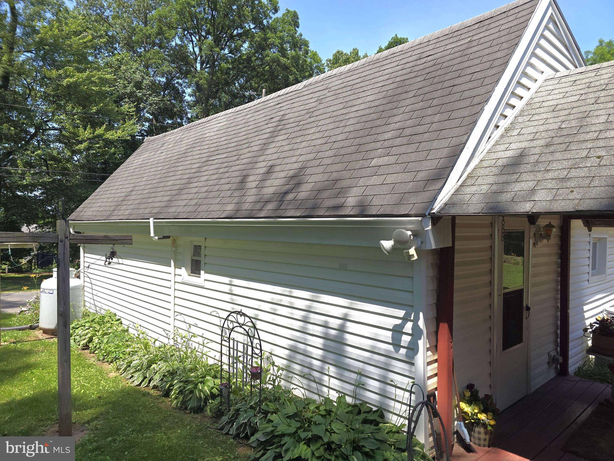 834 OBERLIN ROAD