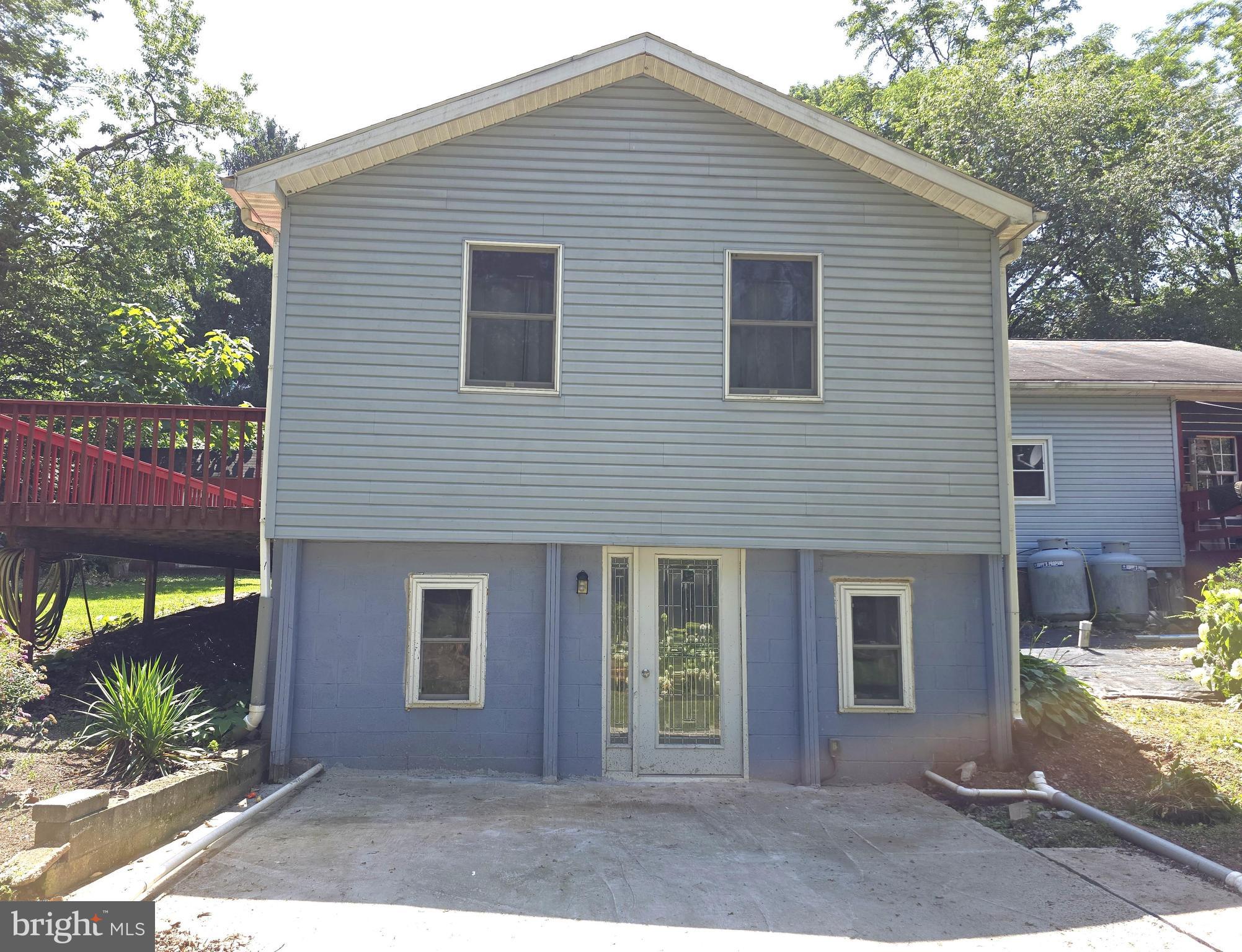 834 OBERLIN ROAD
