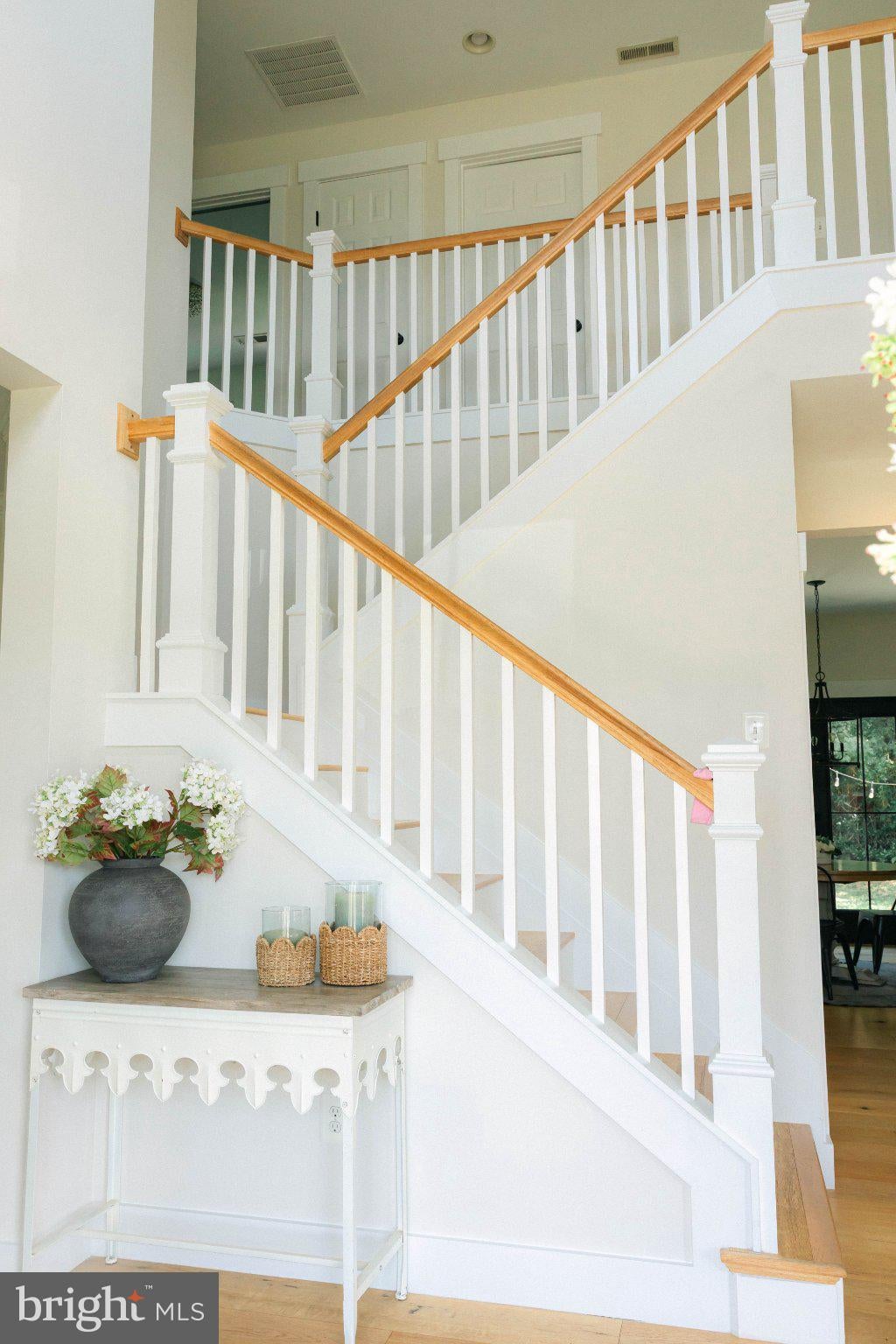 135 CROSSGATE DRIVE