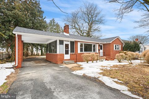 760 E LOOCKERMAN STREET DOVER DE 19901