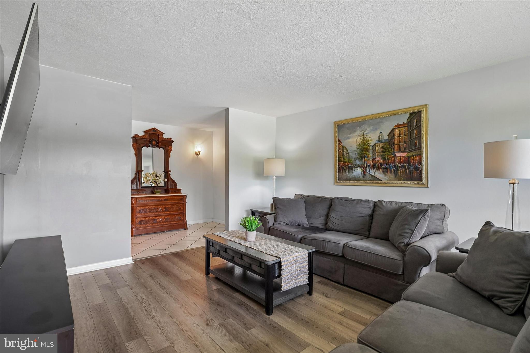 1001 CITY AVENUE W-203