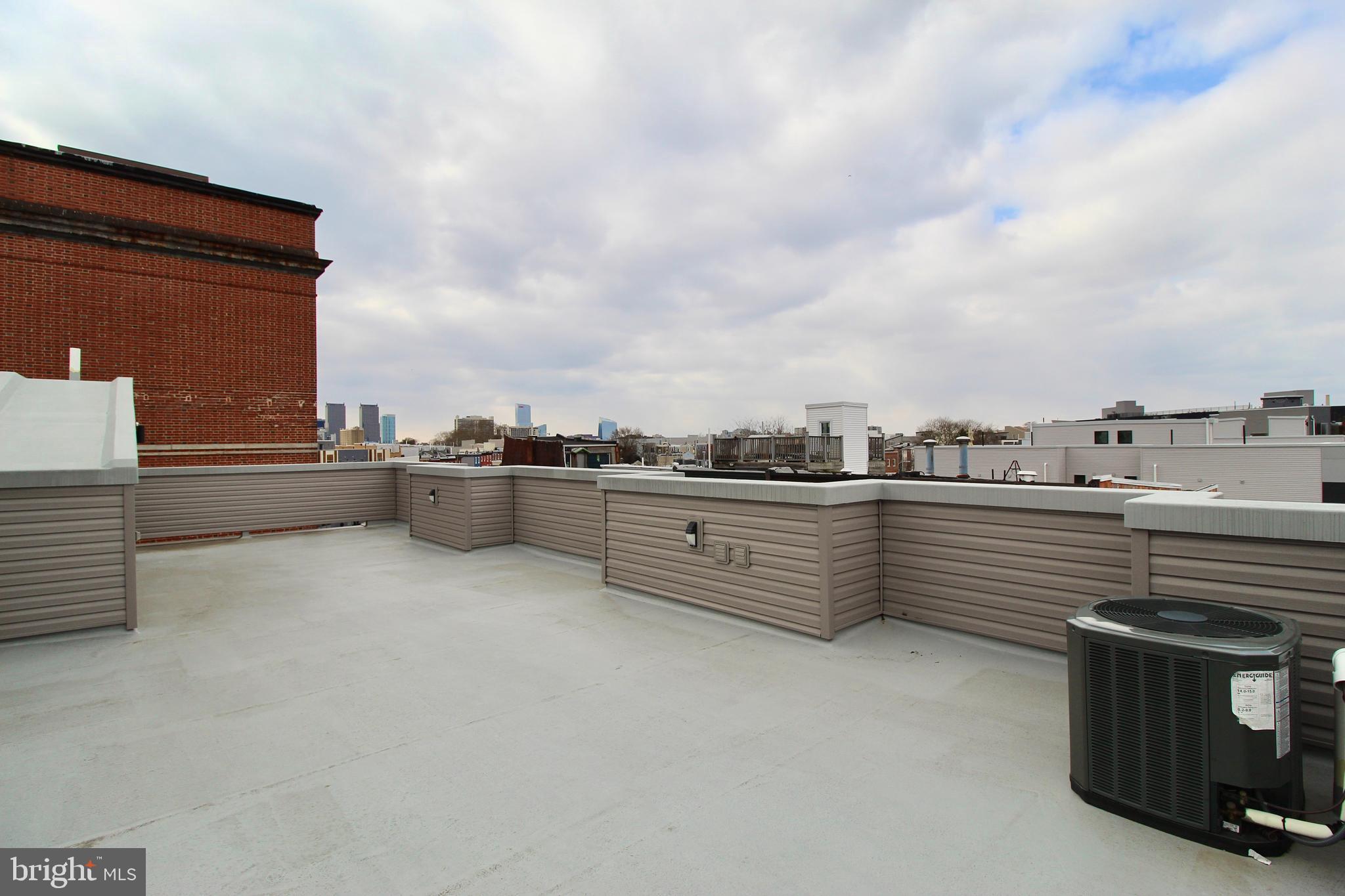 FAIRMOUNT - Residential Lease