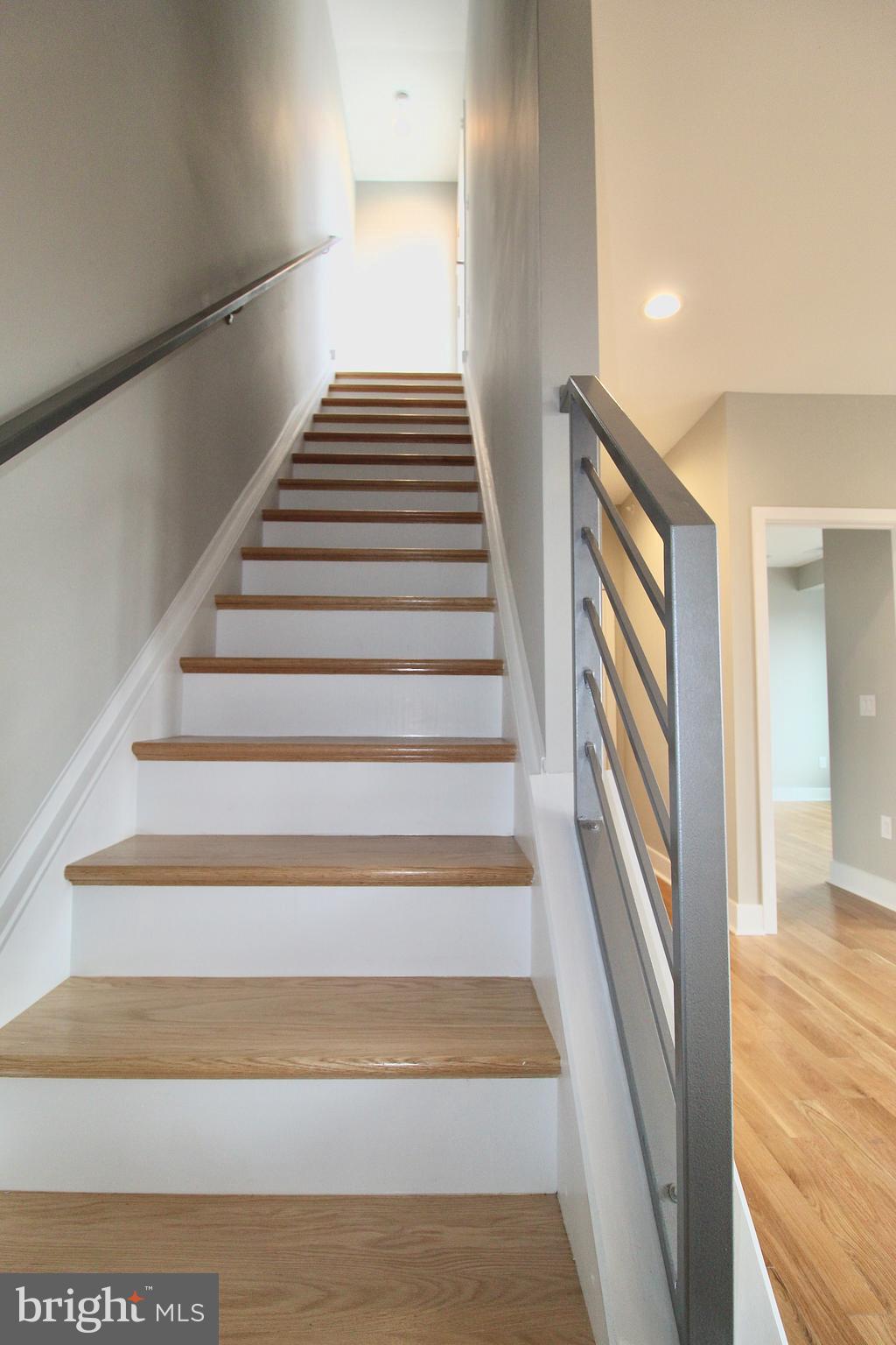 FAIRMOUNT - Residential Lease