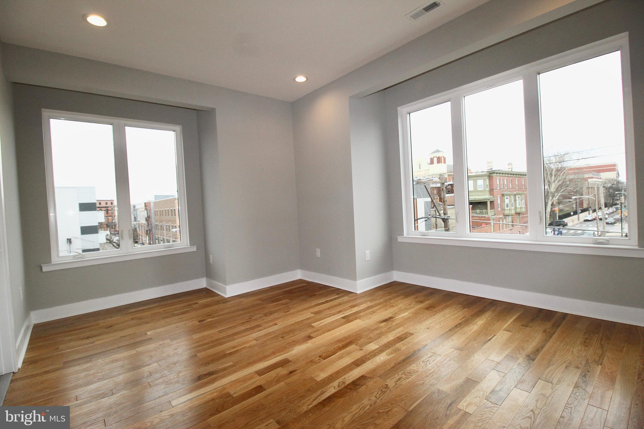 FAIRMOUNT - Residential Lease