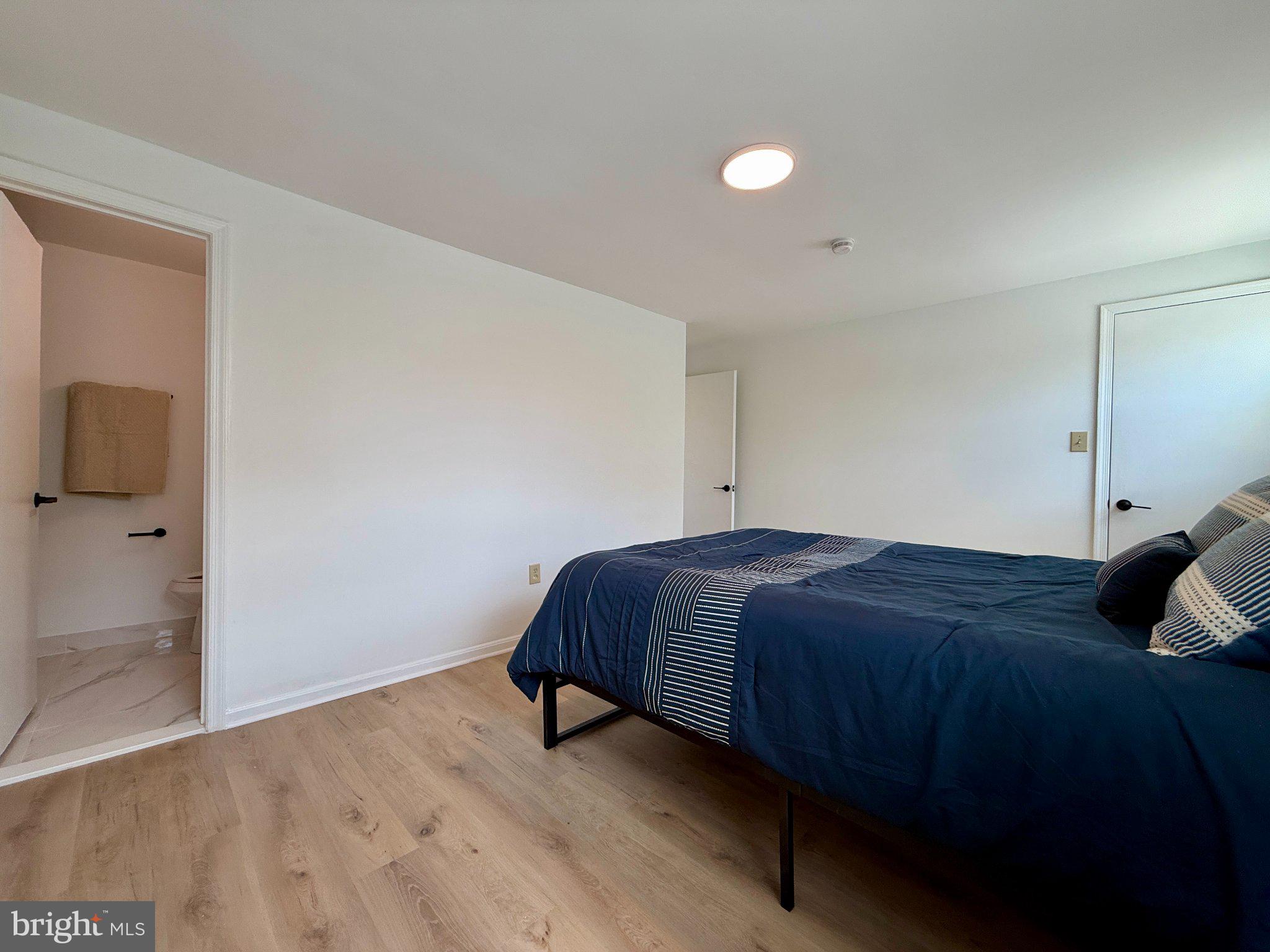 FORT WASHINGTON - Residential