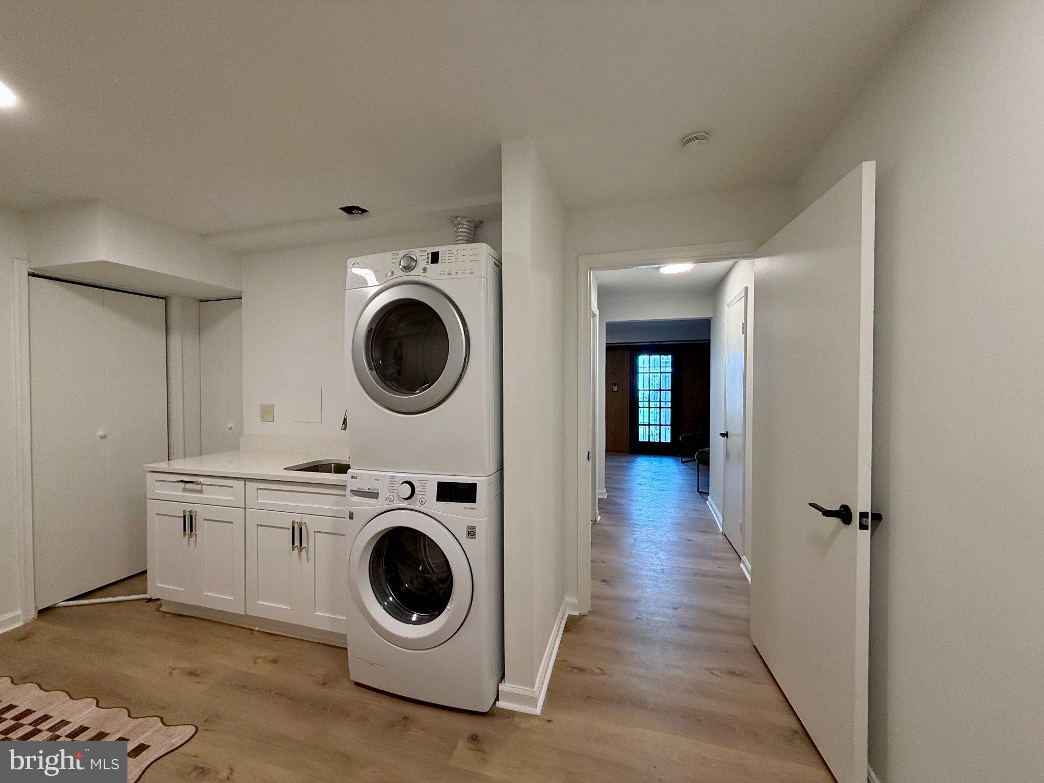 FORT WASHINGTON - Residential