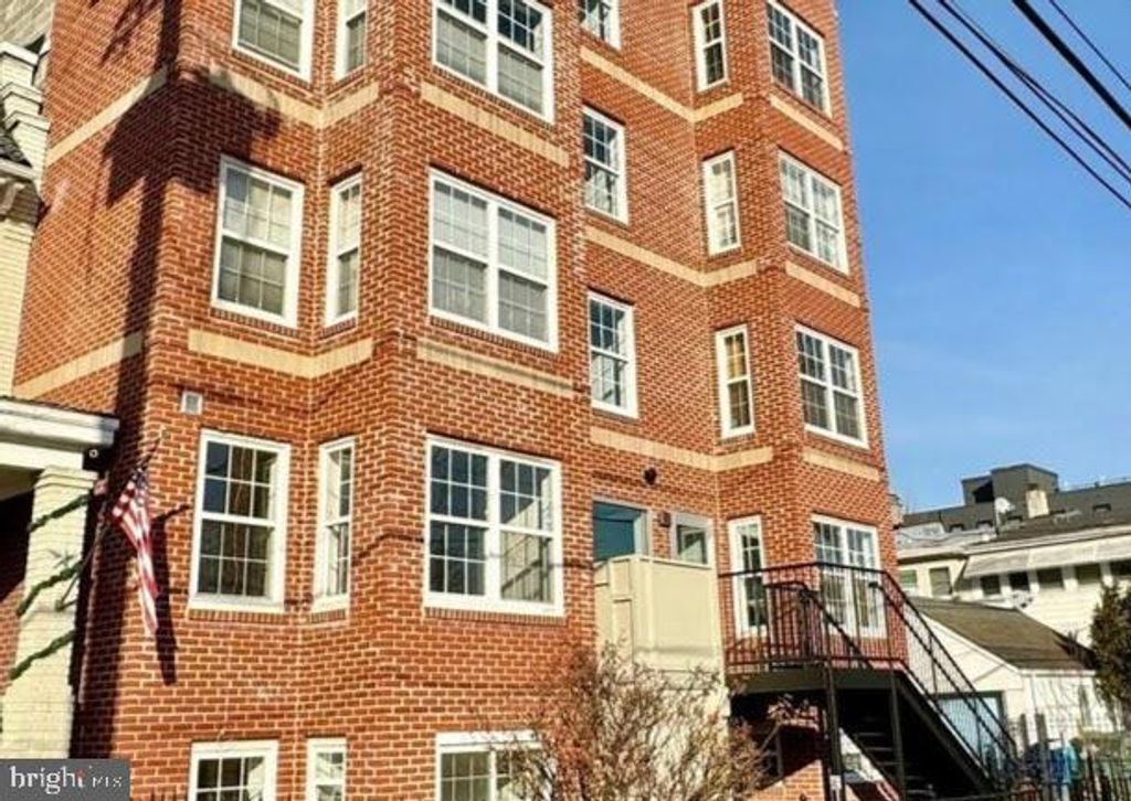 Photo of 911 Kennedy Street NW #1, WASHINGTON, DC 20011 (MLS # DCDC2224590)