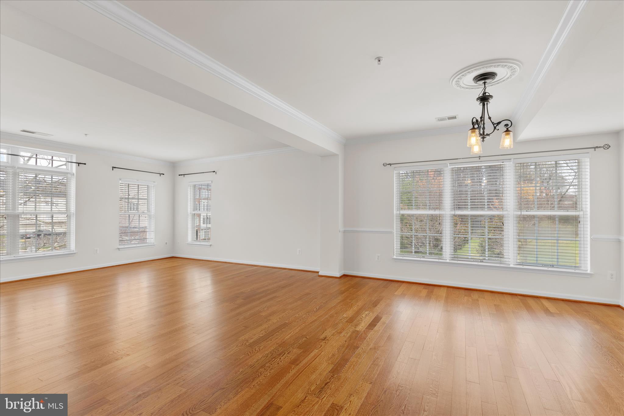 4608 BATTENBURG LANE 832