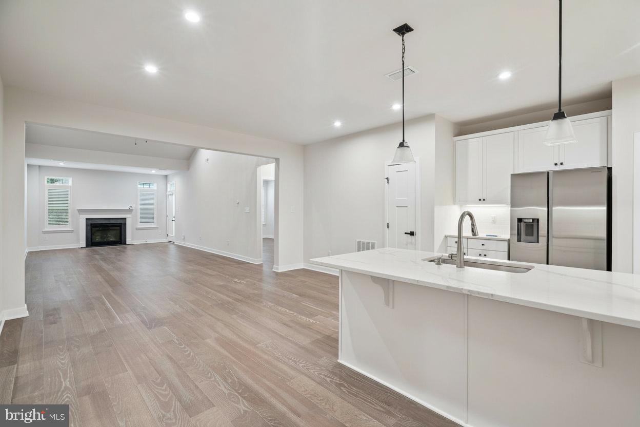 230 HIDDEN ACRES
