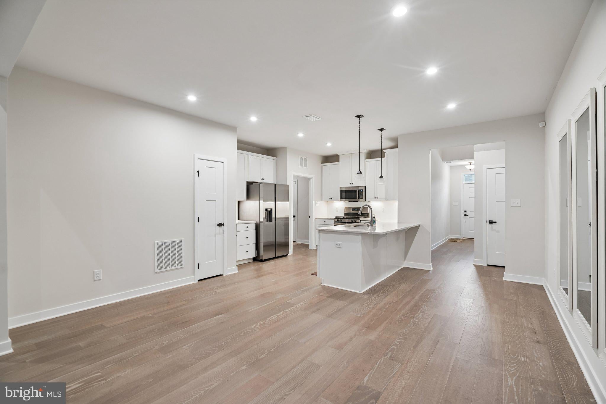 230 HIDDEN ACRES