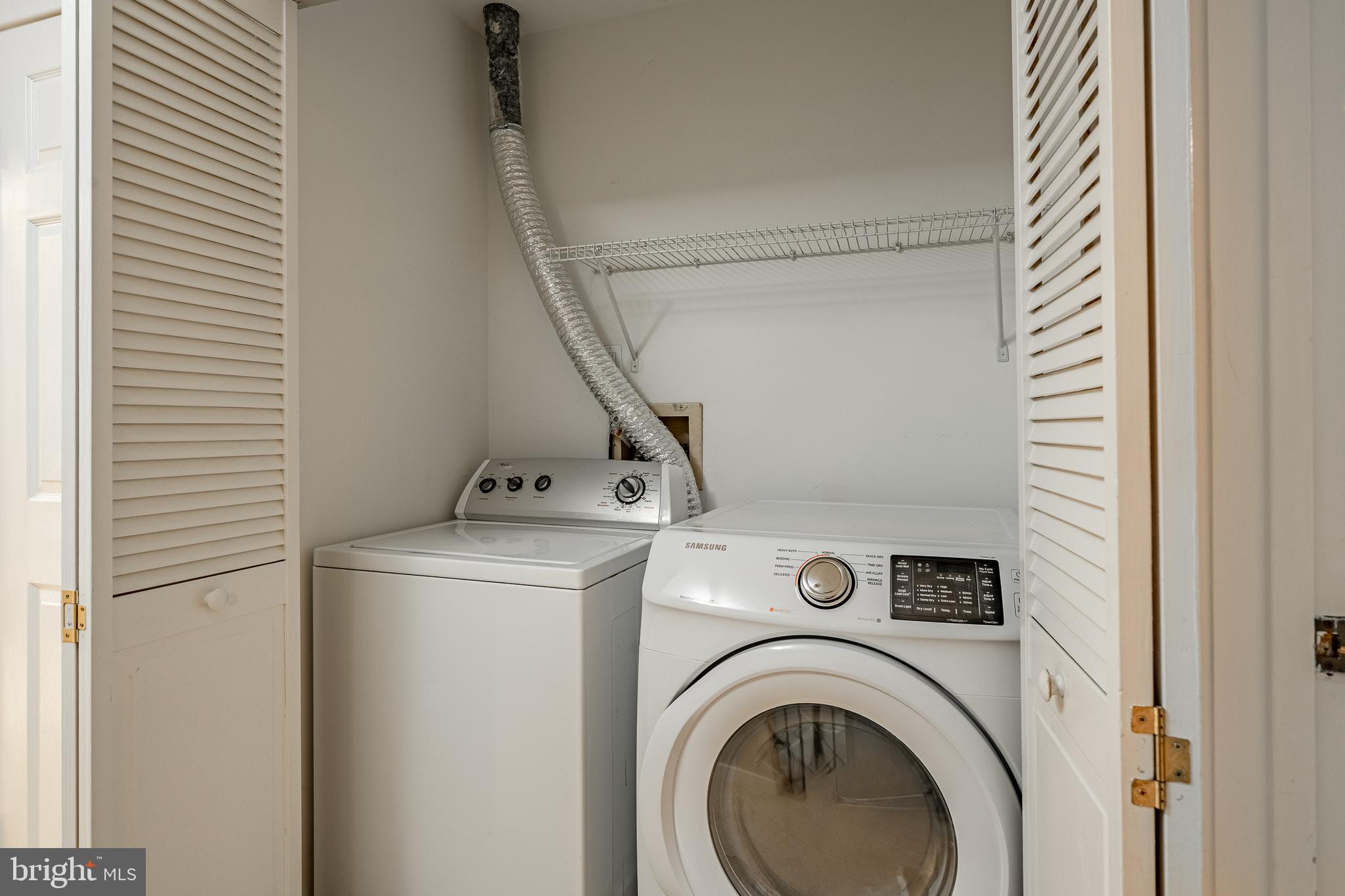 SOUTHPOINT - Residential