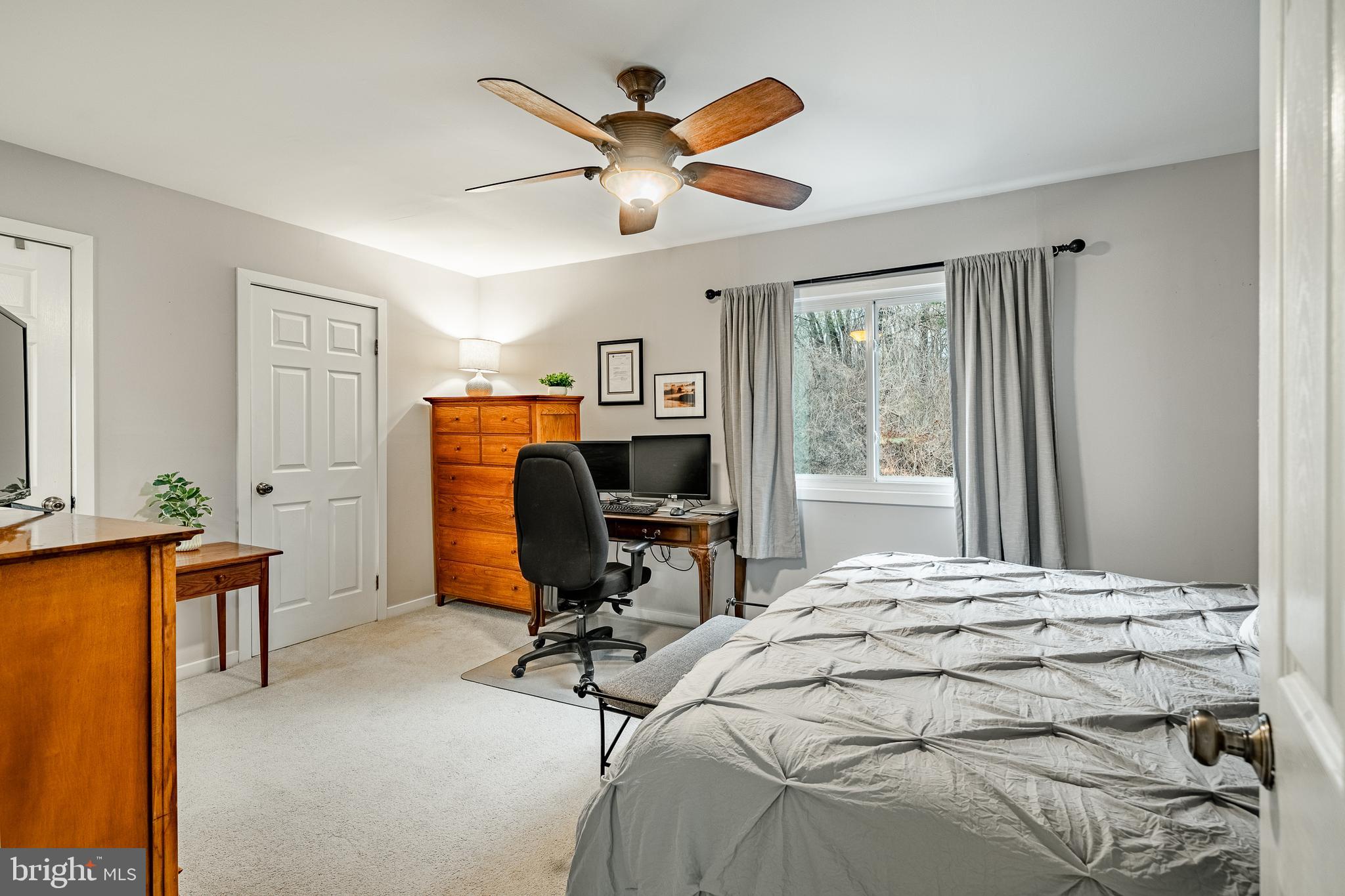 SOUTHPOINT - Residential