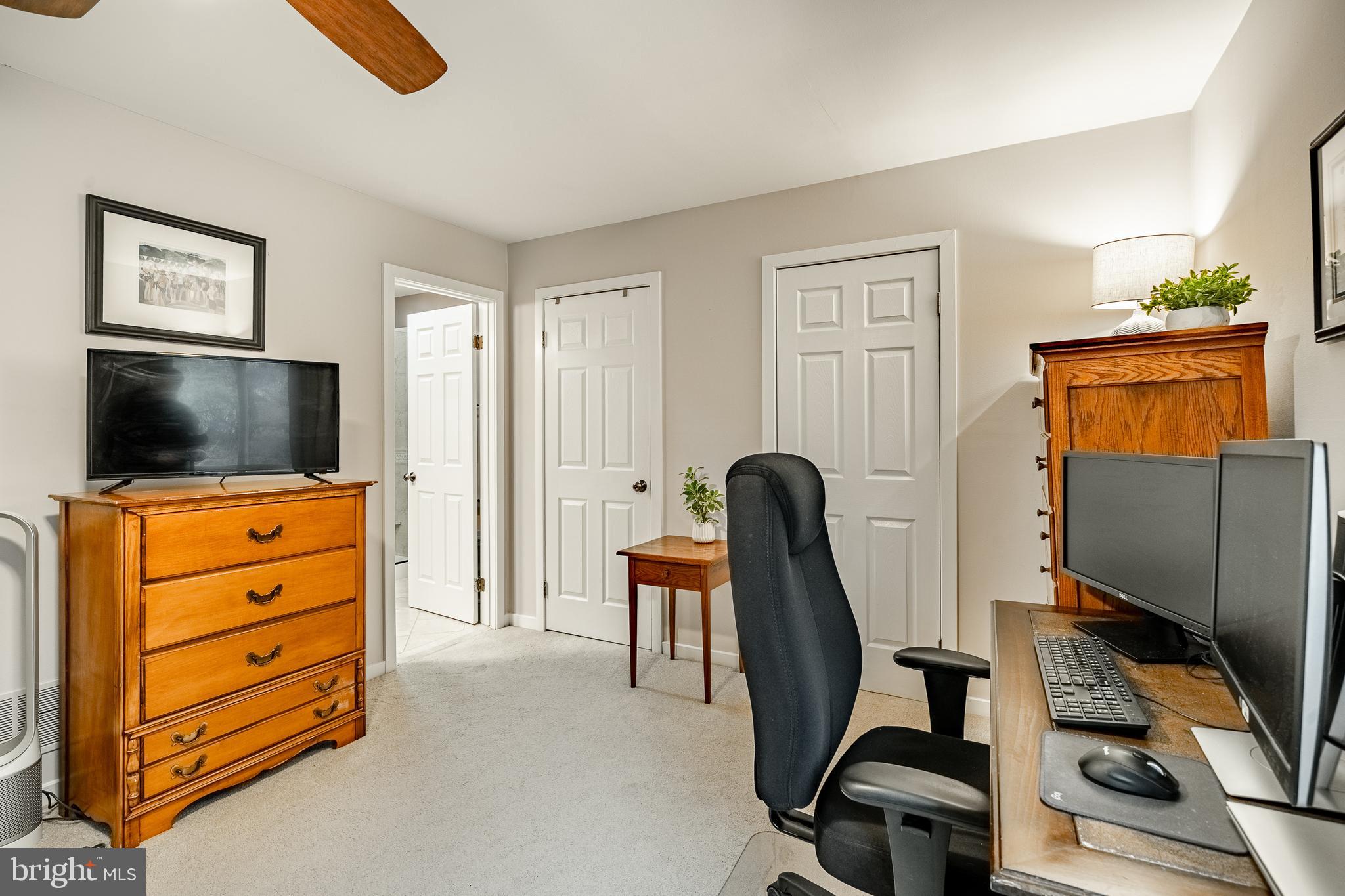 SOUTHPOINT - Residential