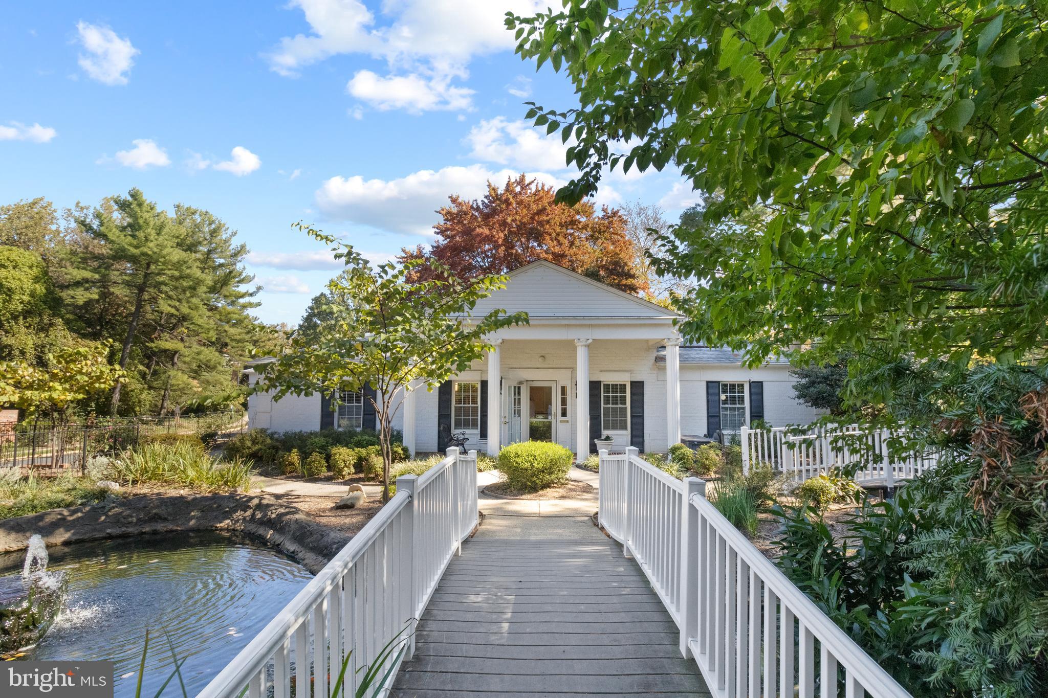 COLONIES AT MCLEAN - Residential