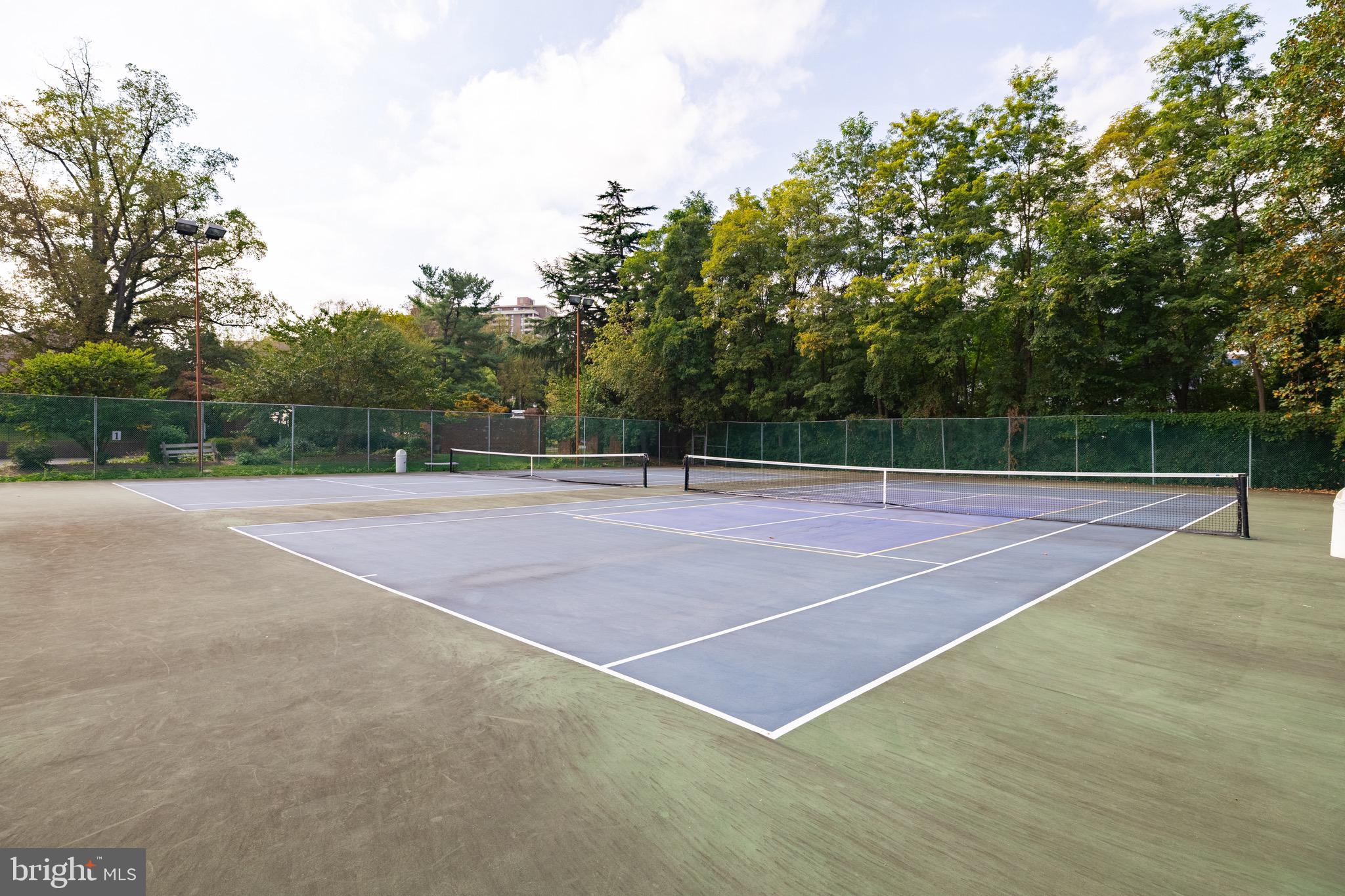 COLONIES AT MCLEAN - Residential