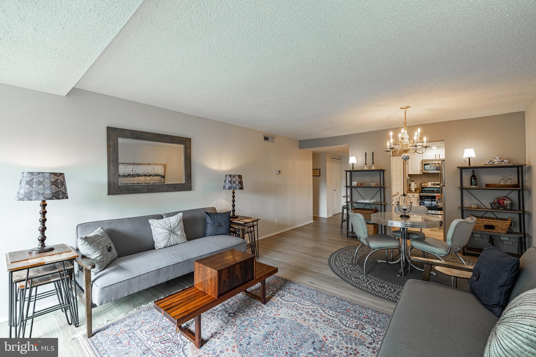 COLONIES AT MCLEAN - Residential