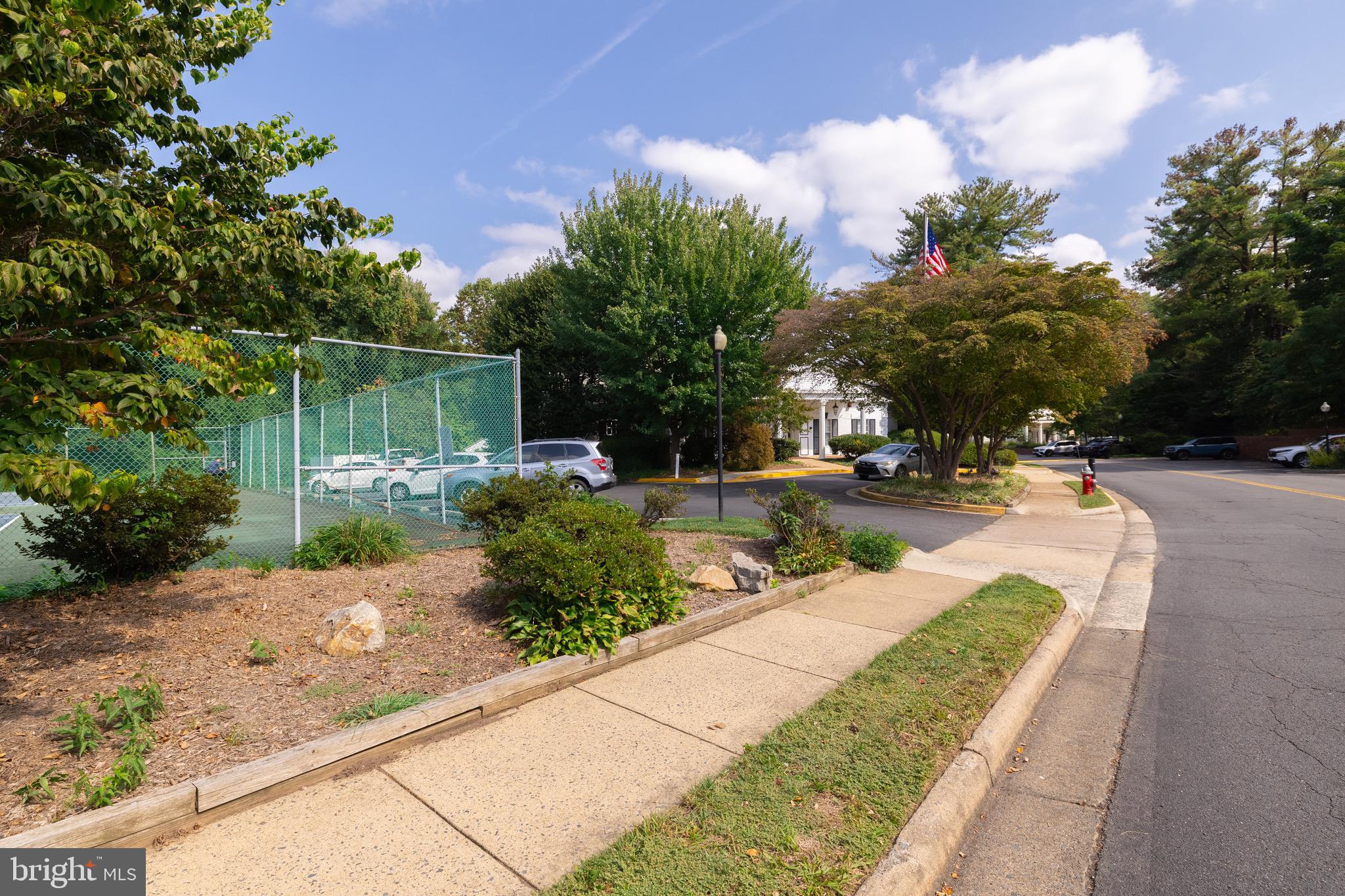 COLONIES AT MCLEAN - Residential