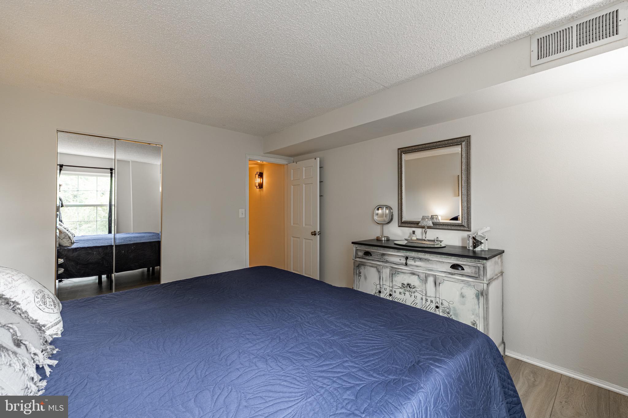 COLONIES AT MCLEAN - Residential