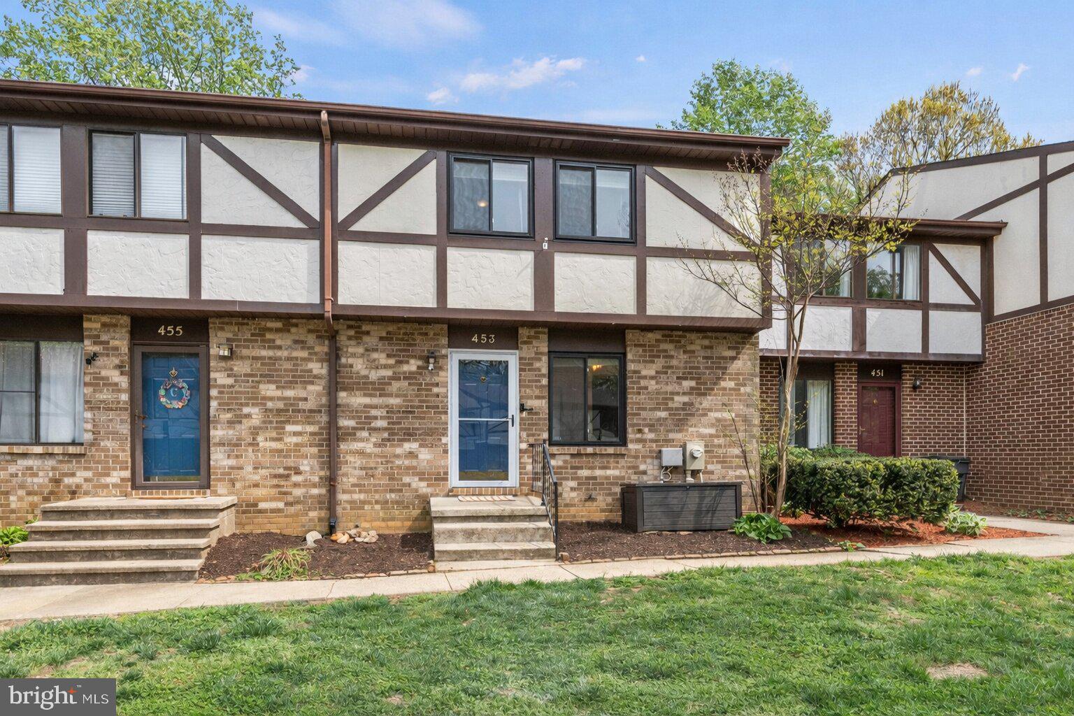 KIMBERLY WOODS VILLAGE - Residential