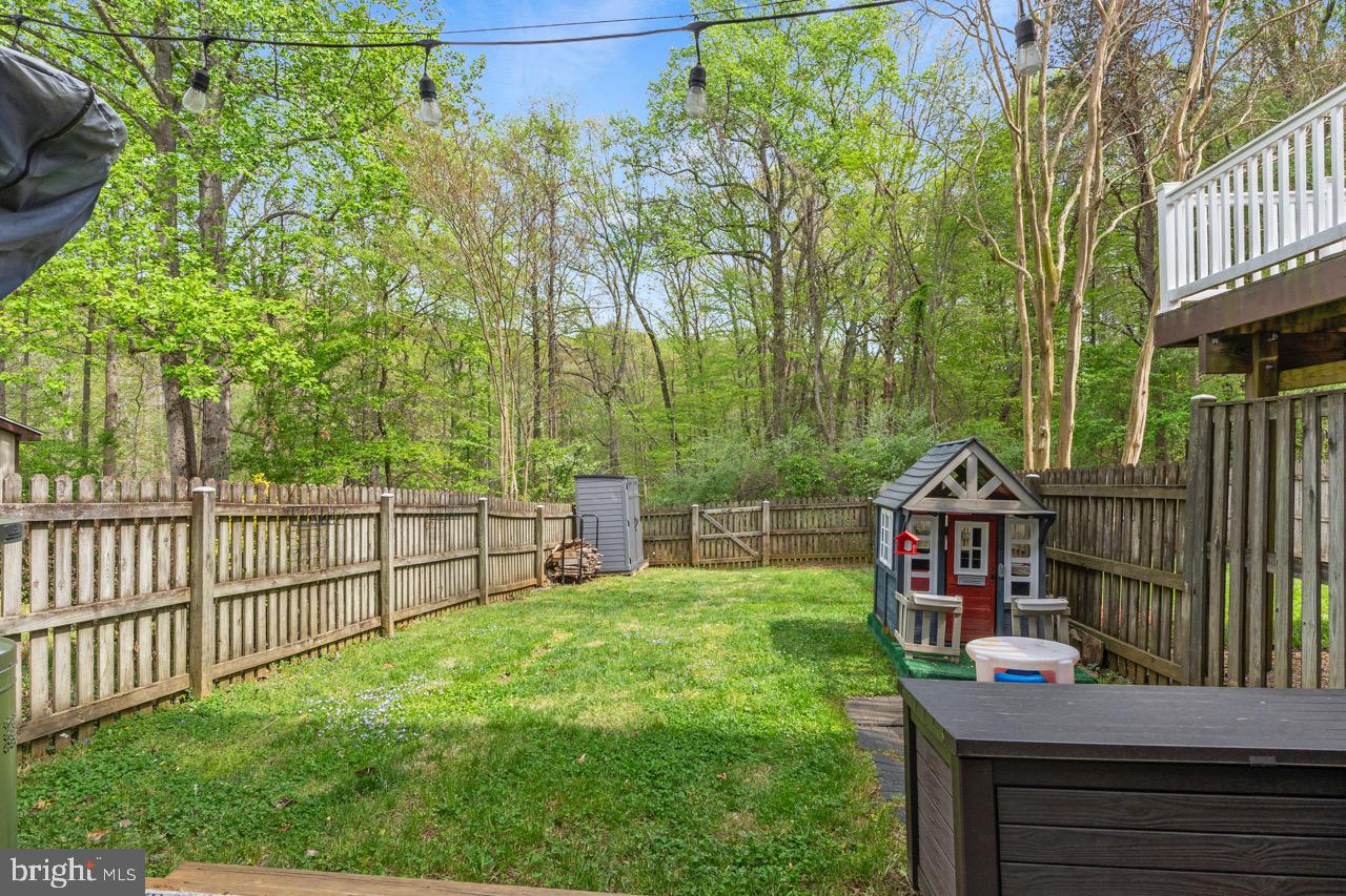 KIMBERLY WOODS VILLAGE - Residential