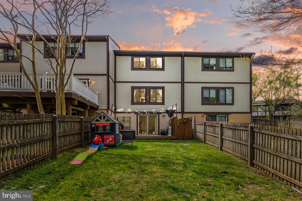 KIMBERLY WOODS VILLAGE - Residential