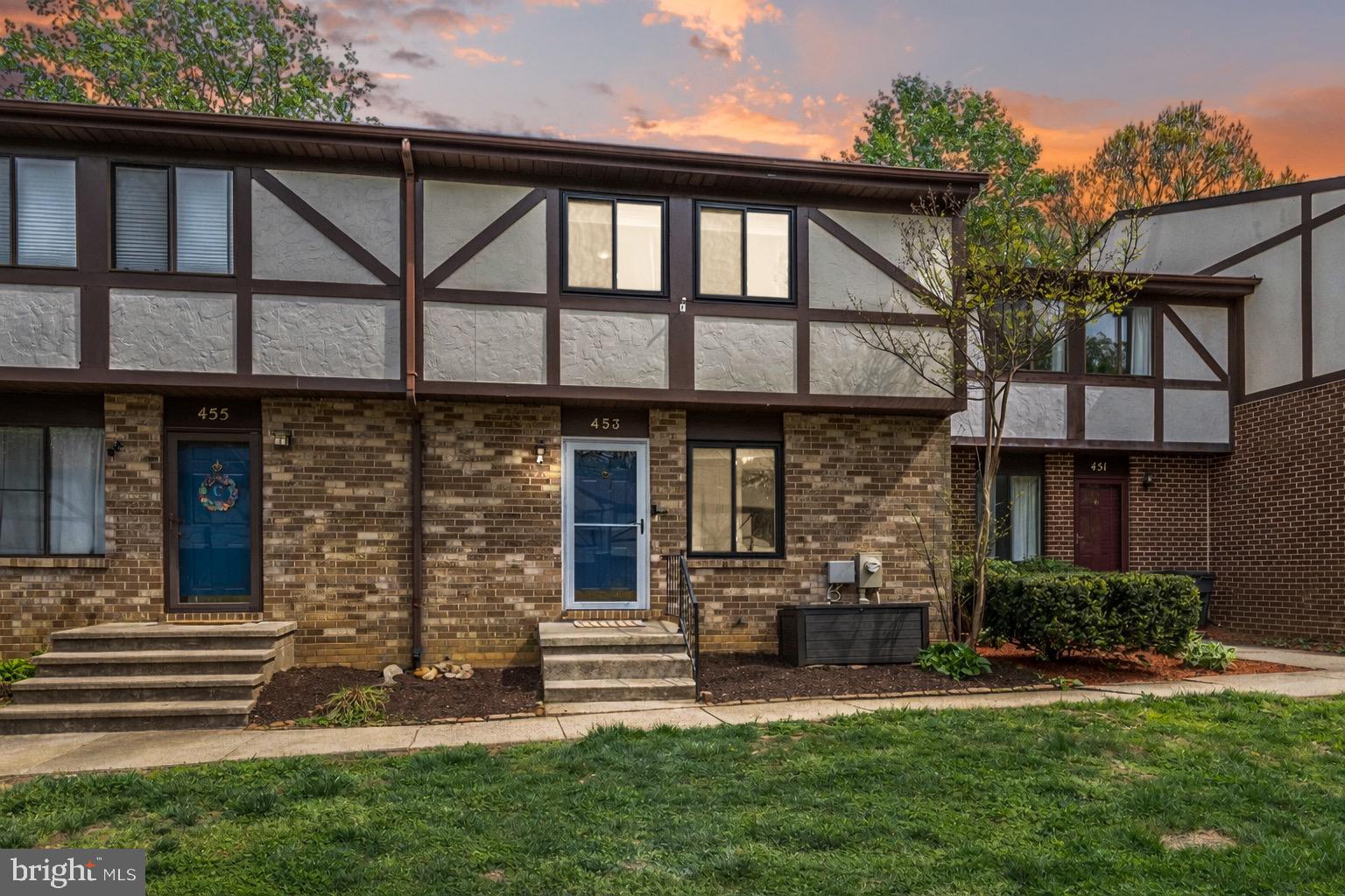 KIMBERLY WOODS VILLAGE - Residential