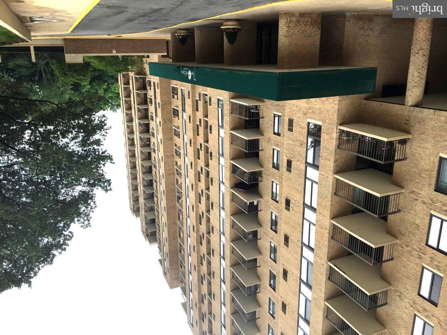 Luxury condominium. Kitchen w/ granite countertops & table space. . This 2 bedroom + den w/ large windows is filled with light. Hardwood floors. Large balcony. Freshly painted.  Walk in Closets. Washer/Dryer. TWO premium assigned parking spaces & extra storage. Close to shops, restaurants, bike trail, public transportation. Professionally managed. 1st month rent 50% for a 1 yr lease.