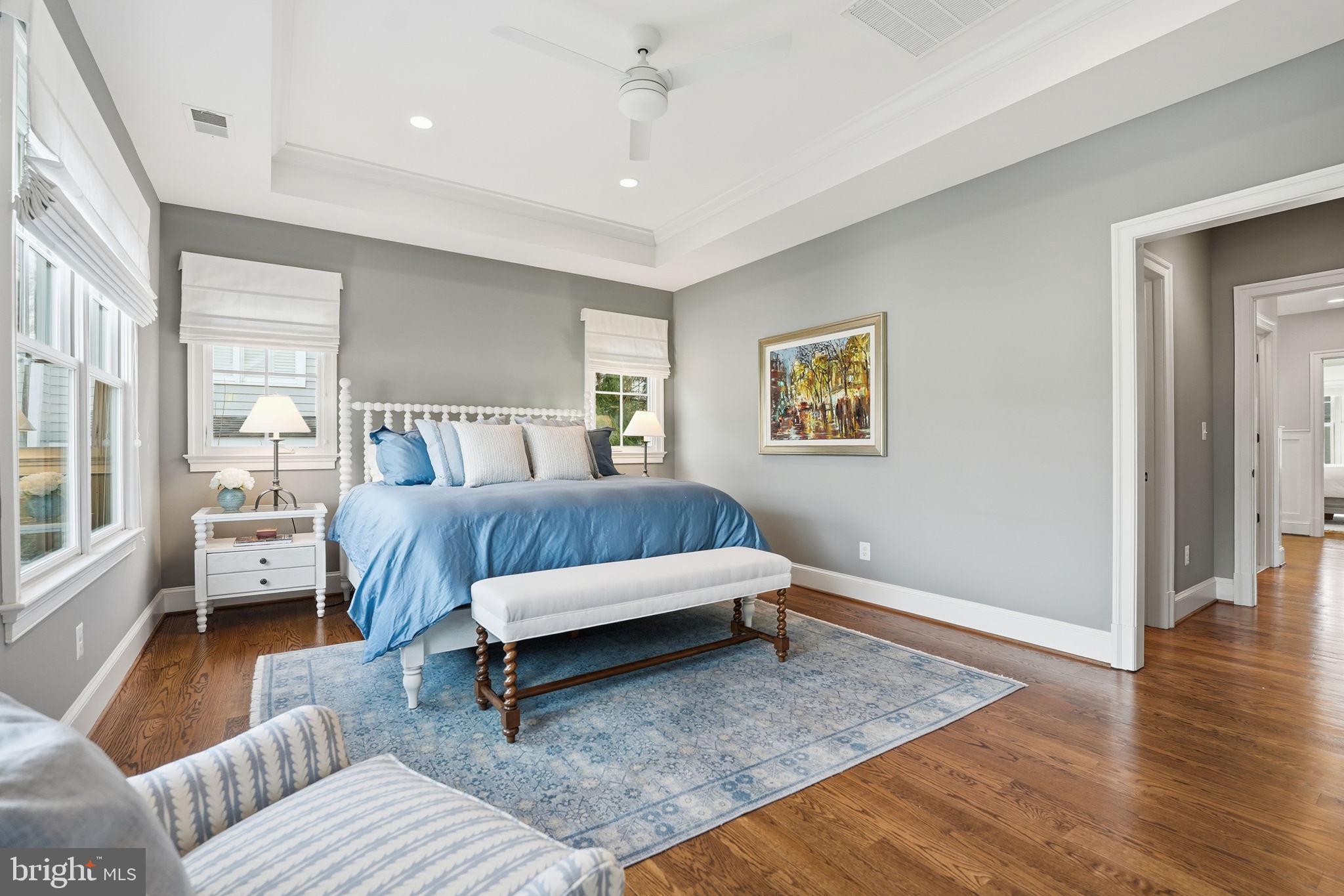 LYON VILLAGE - Residential