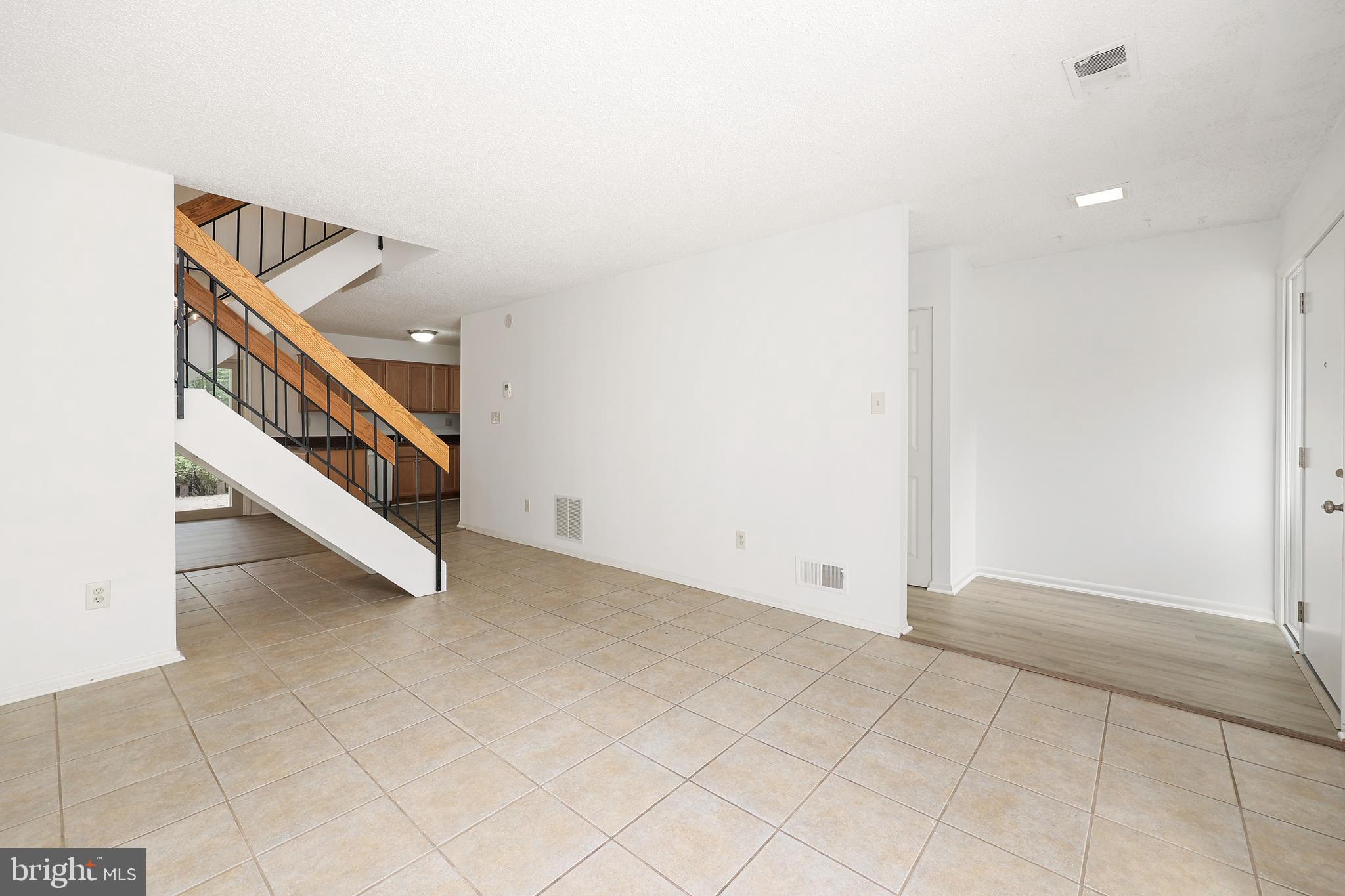12154 CAPTIVA COURT