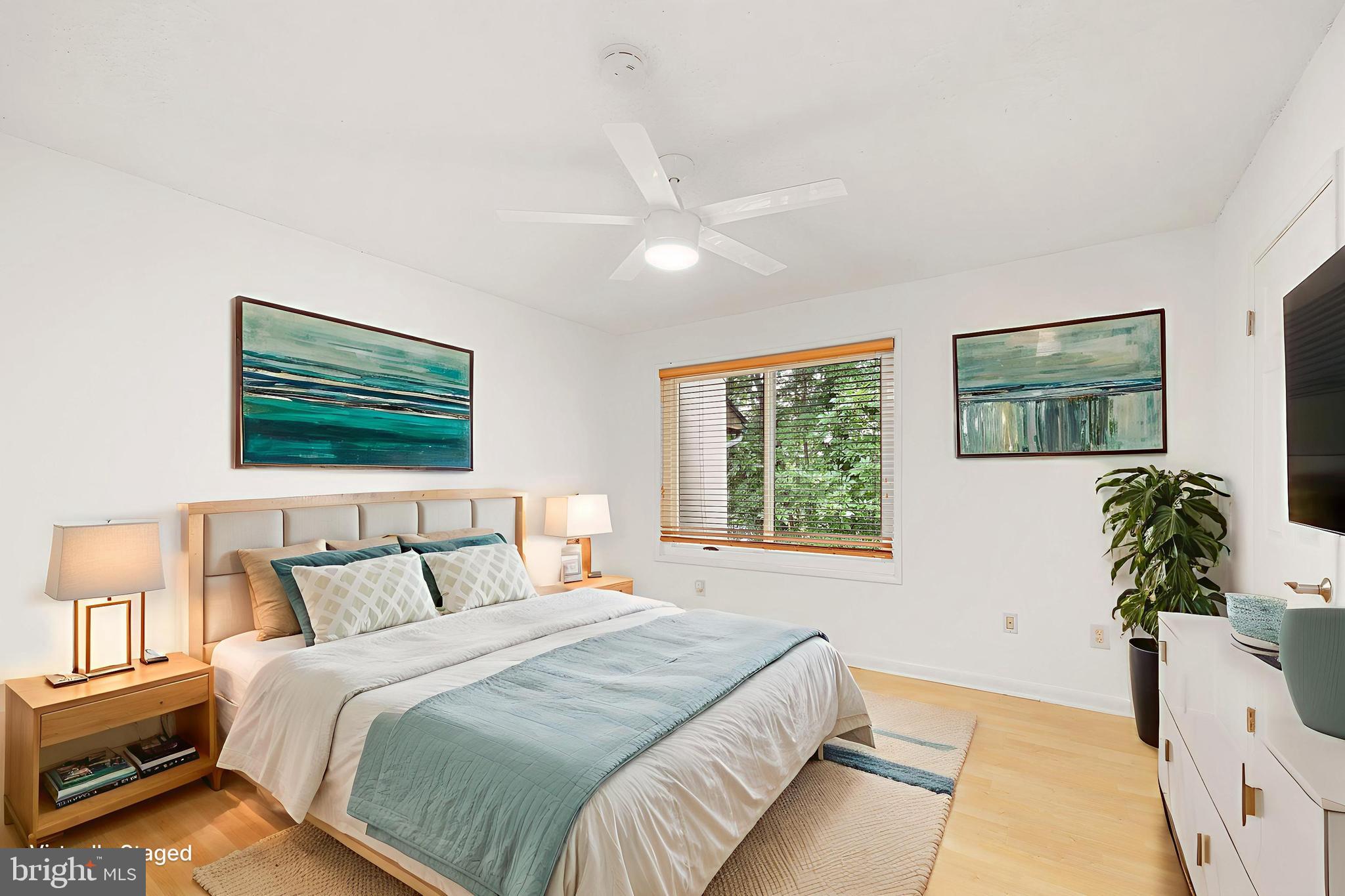 RESTON - Residential