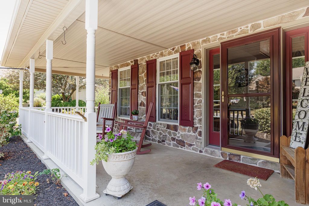 Photo of 22 Royal Drive, Lititz, PA 17543 (MLS # PALA2053368)