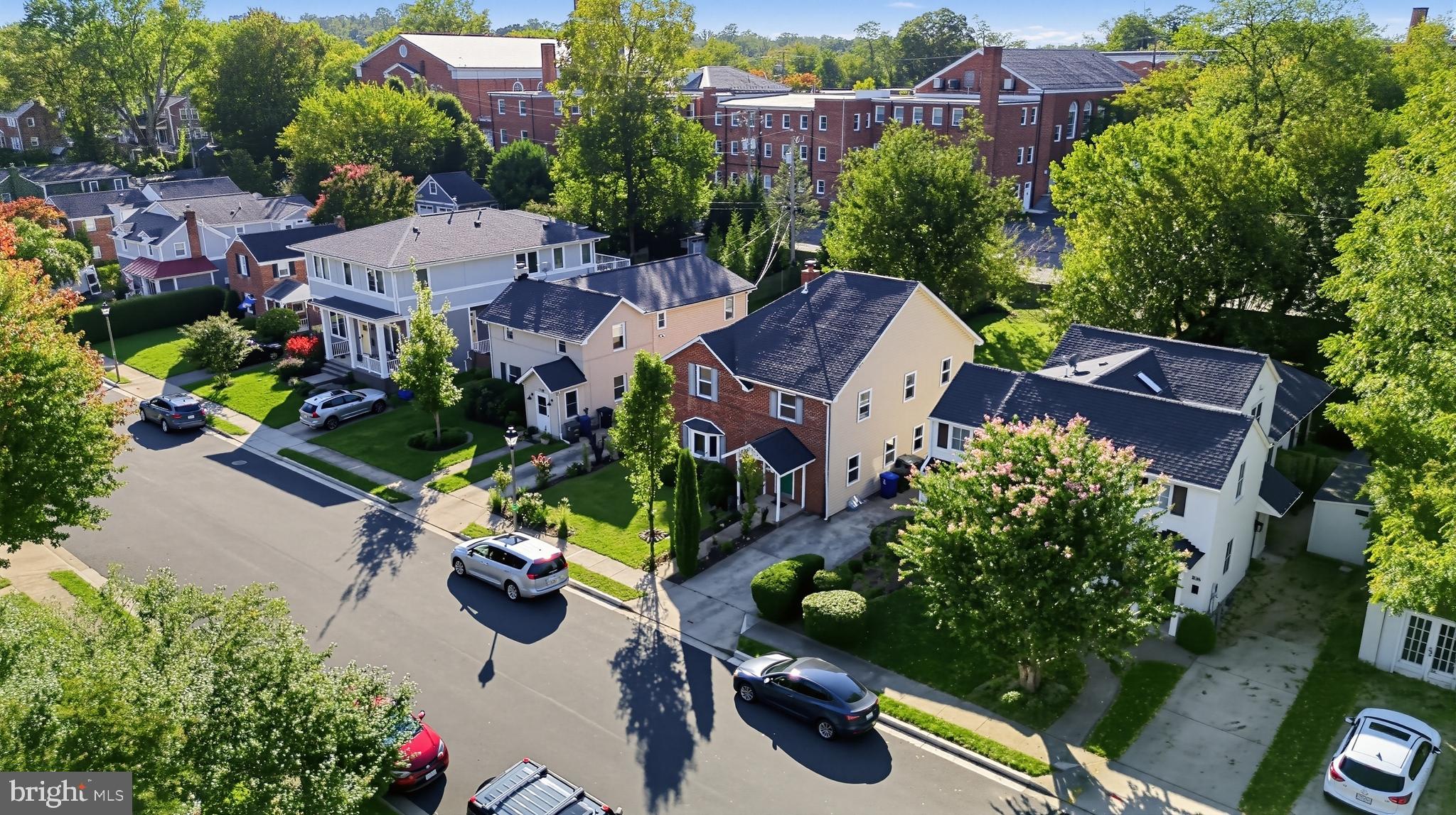 1132 N Kentucky Street, Arlington VA 22205